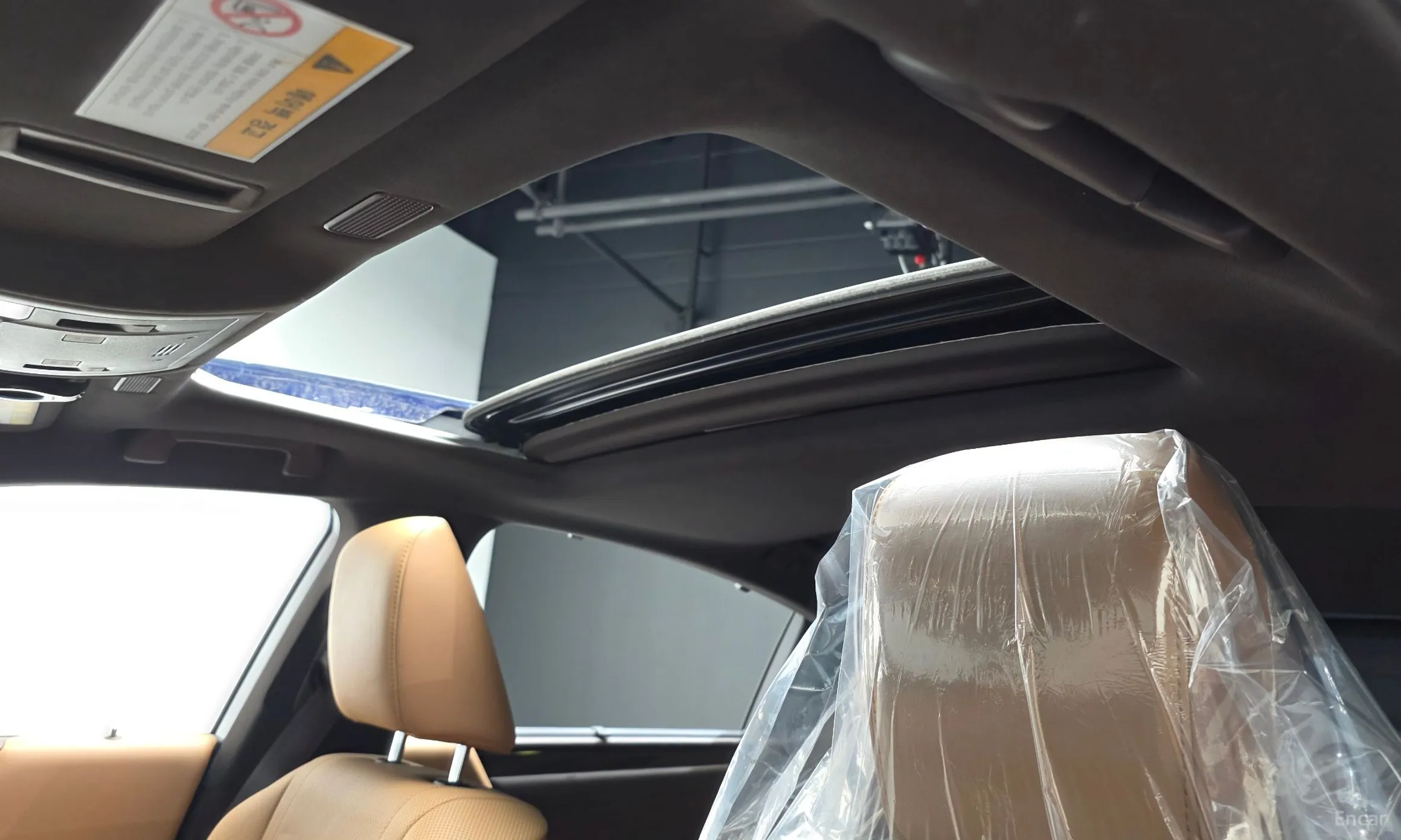 Lexus ES300h 7th Generation превью 17