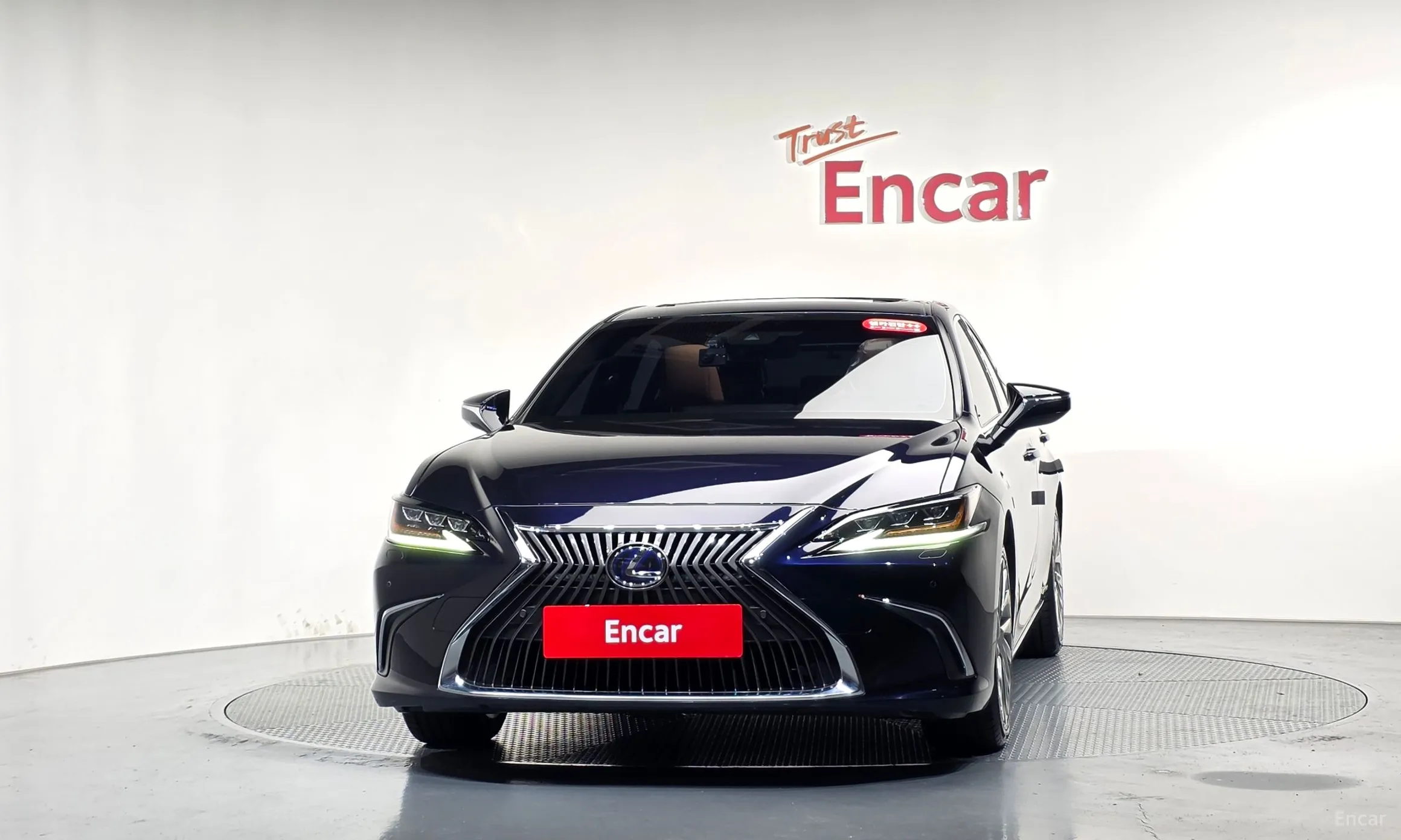Lexus ES300h 7th Generation превью 3