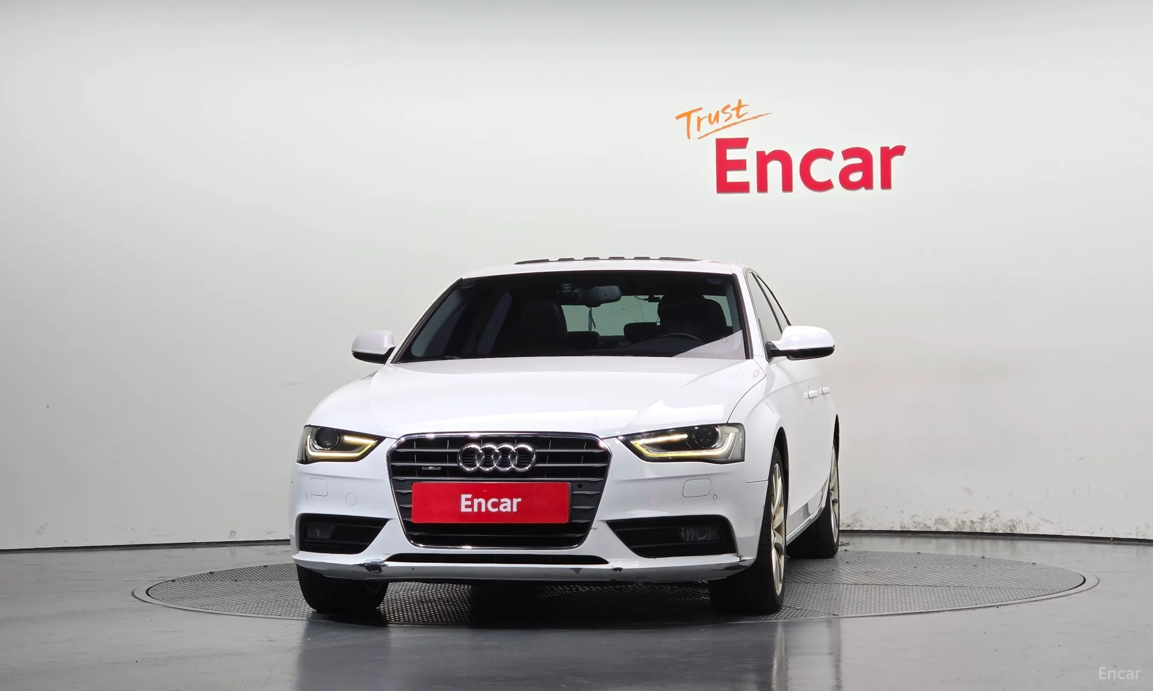 Audi New A4 превью 3
