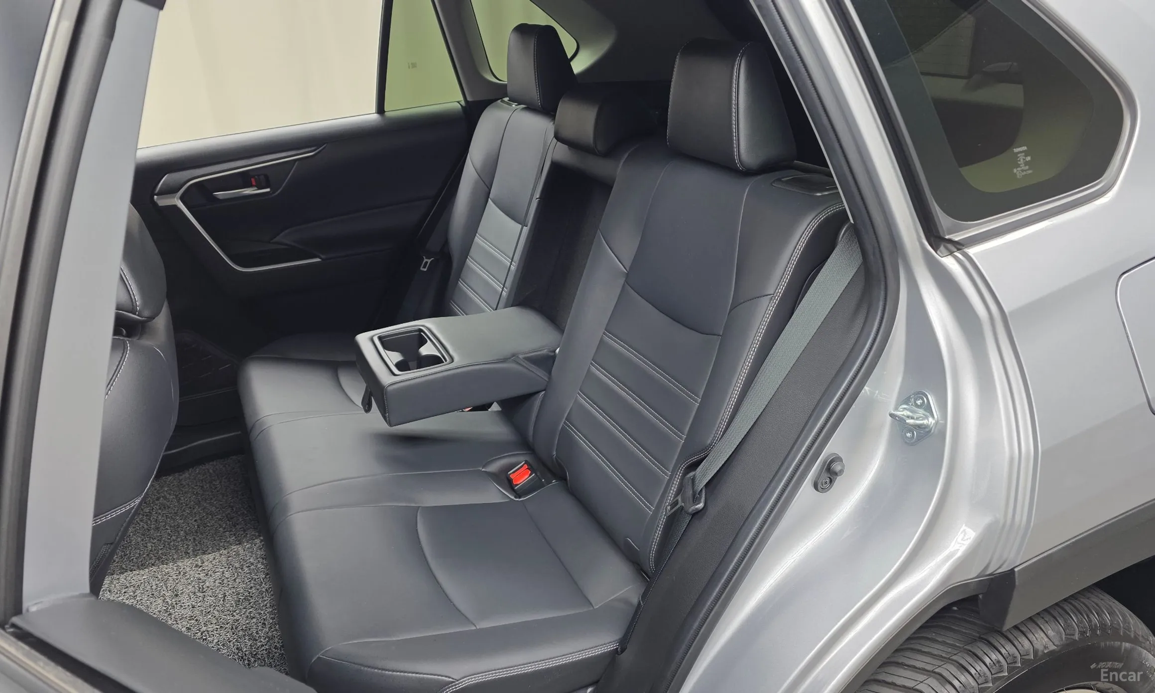 Toyota RAV4 5th Generation превью 12