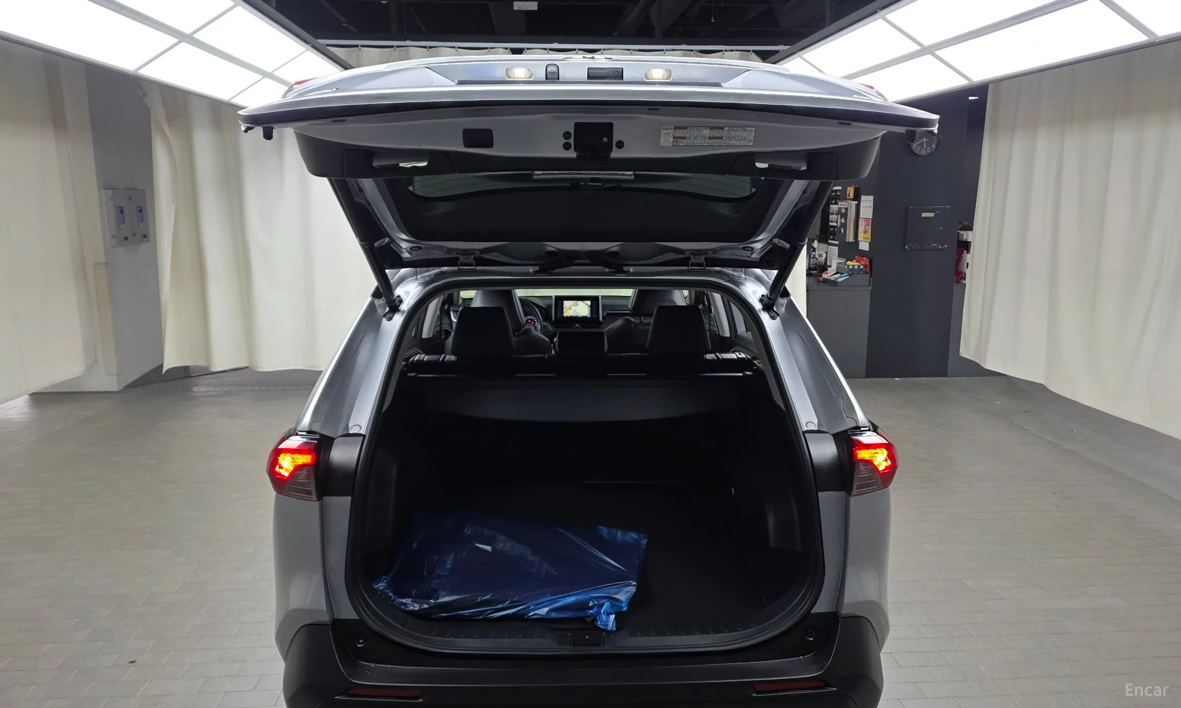 Toyota RAV4 5th Generation превью 18