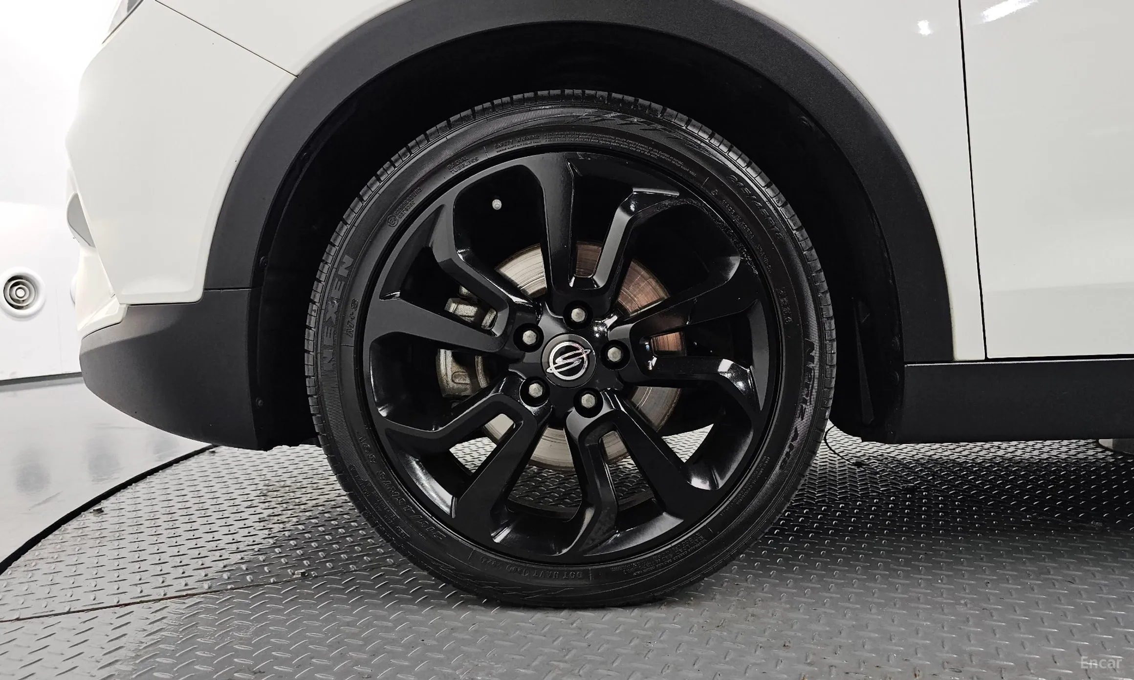 KG Mobility (SsangYong) Tivoli, Lazio превью 5