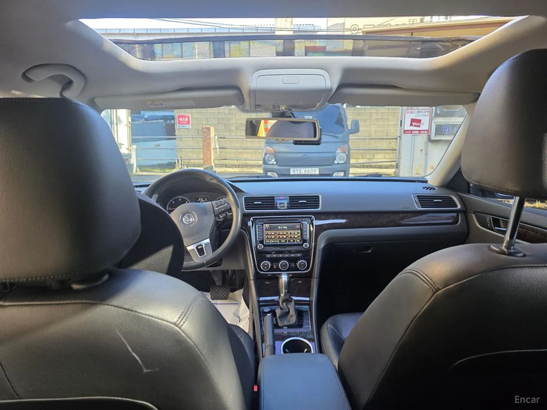 Volkswagen The New Passat превью 11