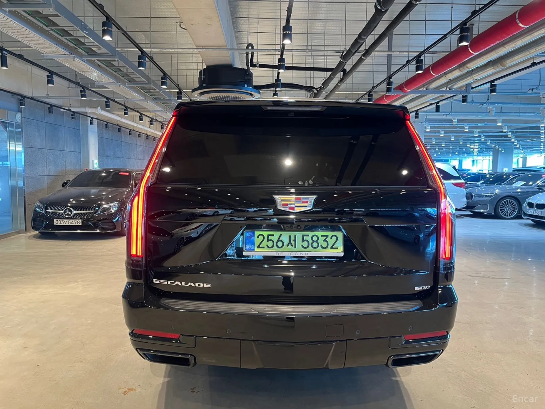 Cadillac Escalade 5th Generation превью 4