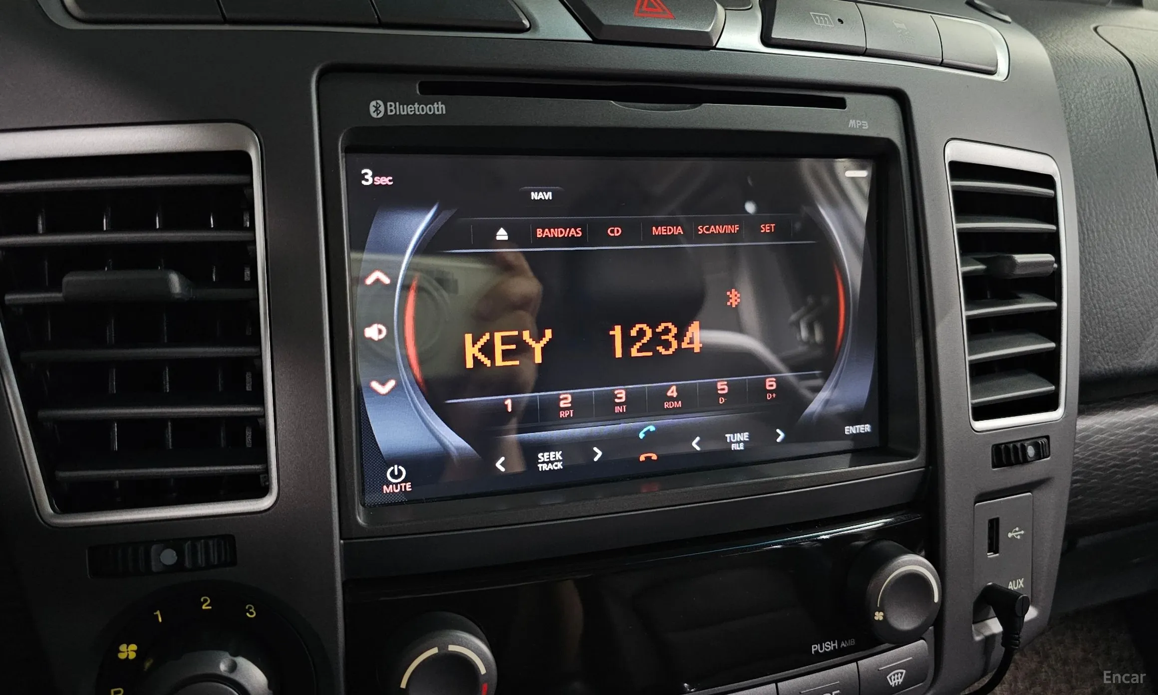 KG Mobility (SsangYong) Korando Turismo превью 16