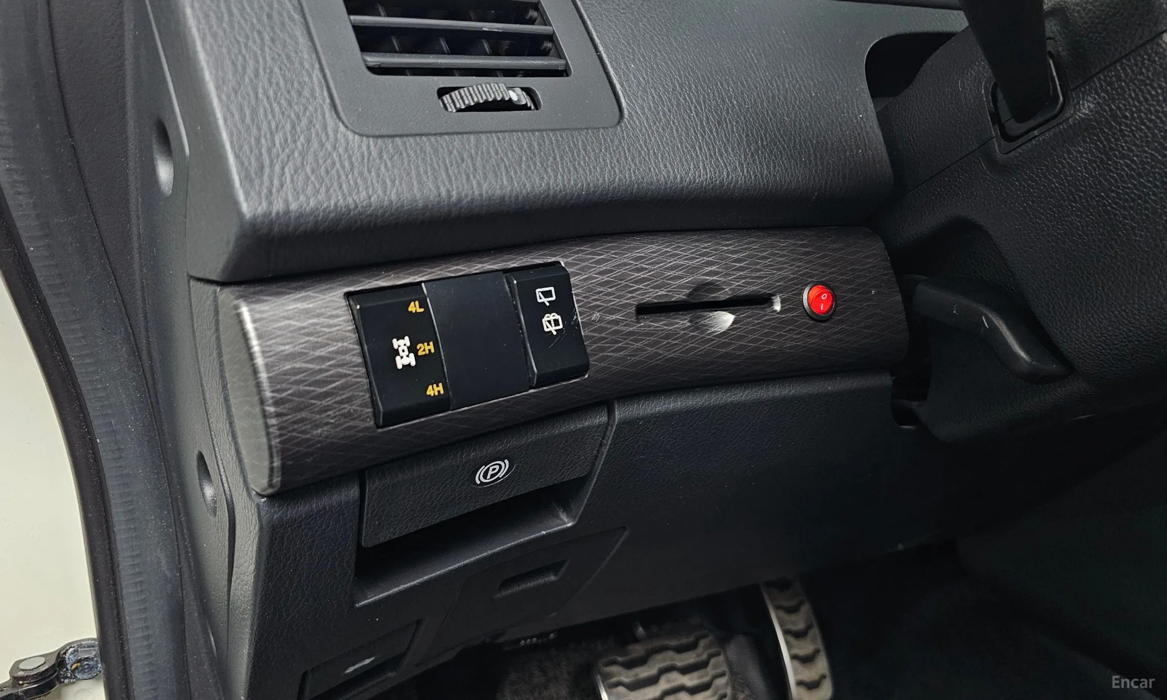 KG Mobility (SsangYong) Korando Turismo превью 18