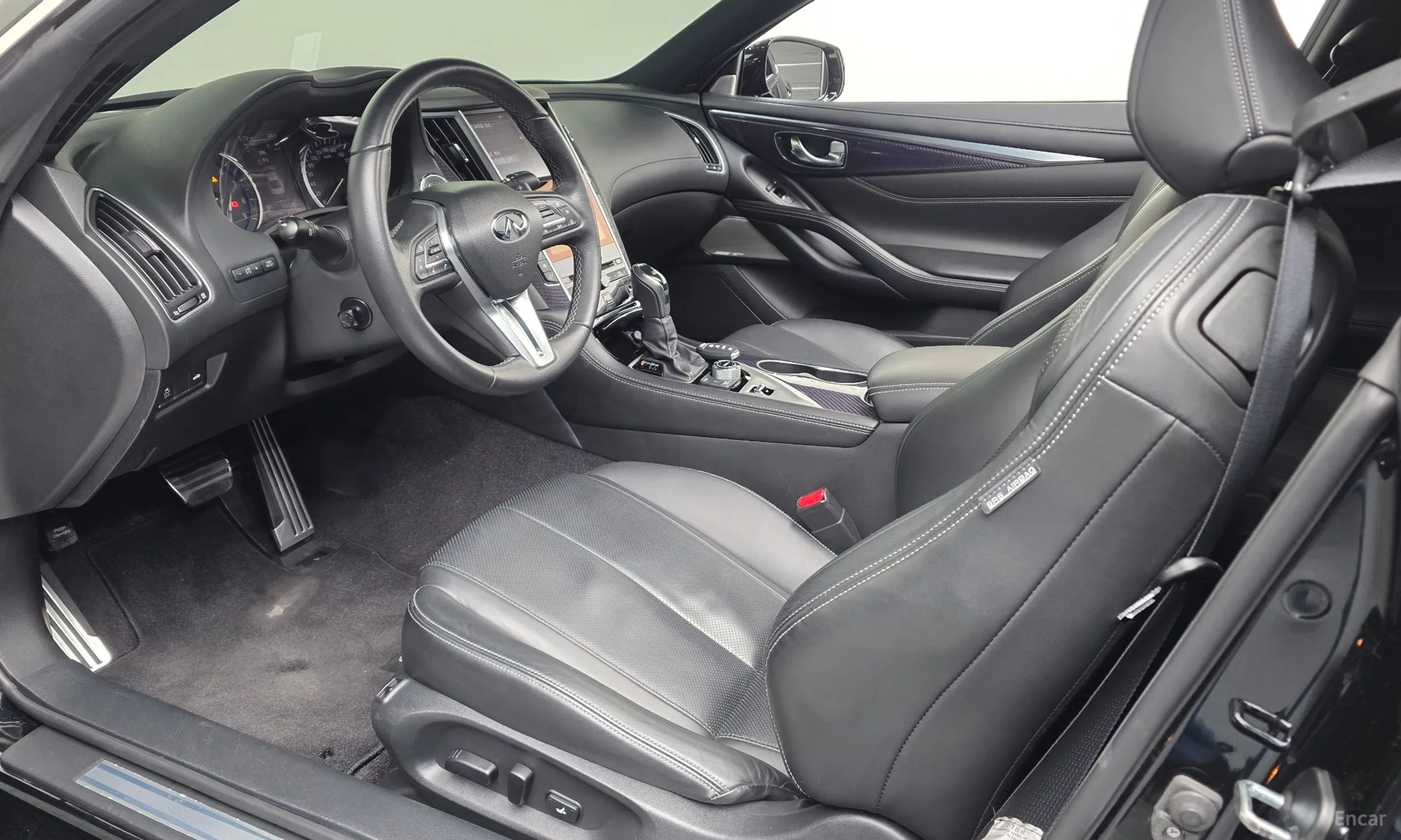 Infiniti Q60 (CV37) превью 10