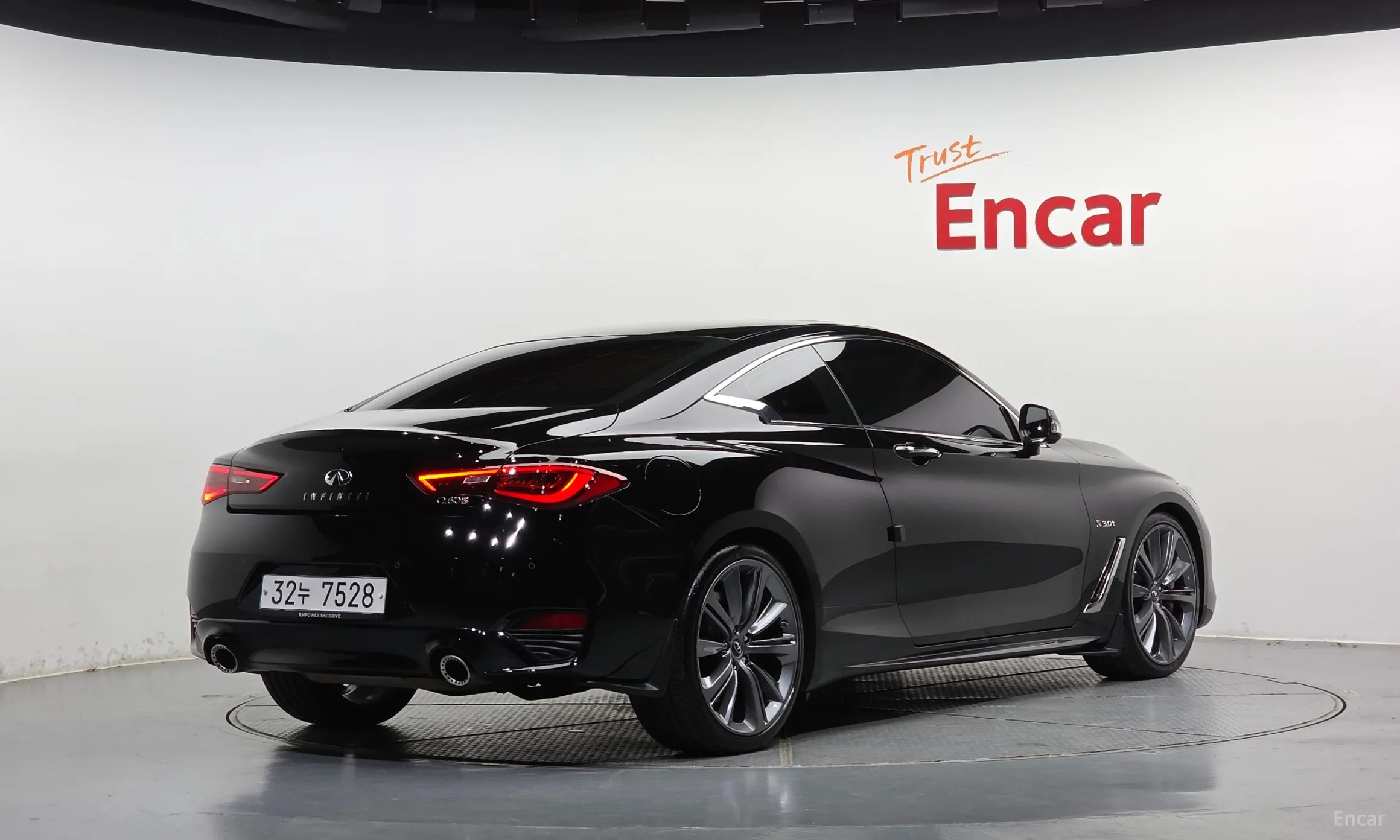 Infiniti Q60 (CV37)
