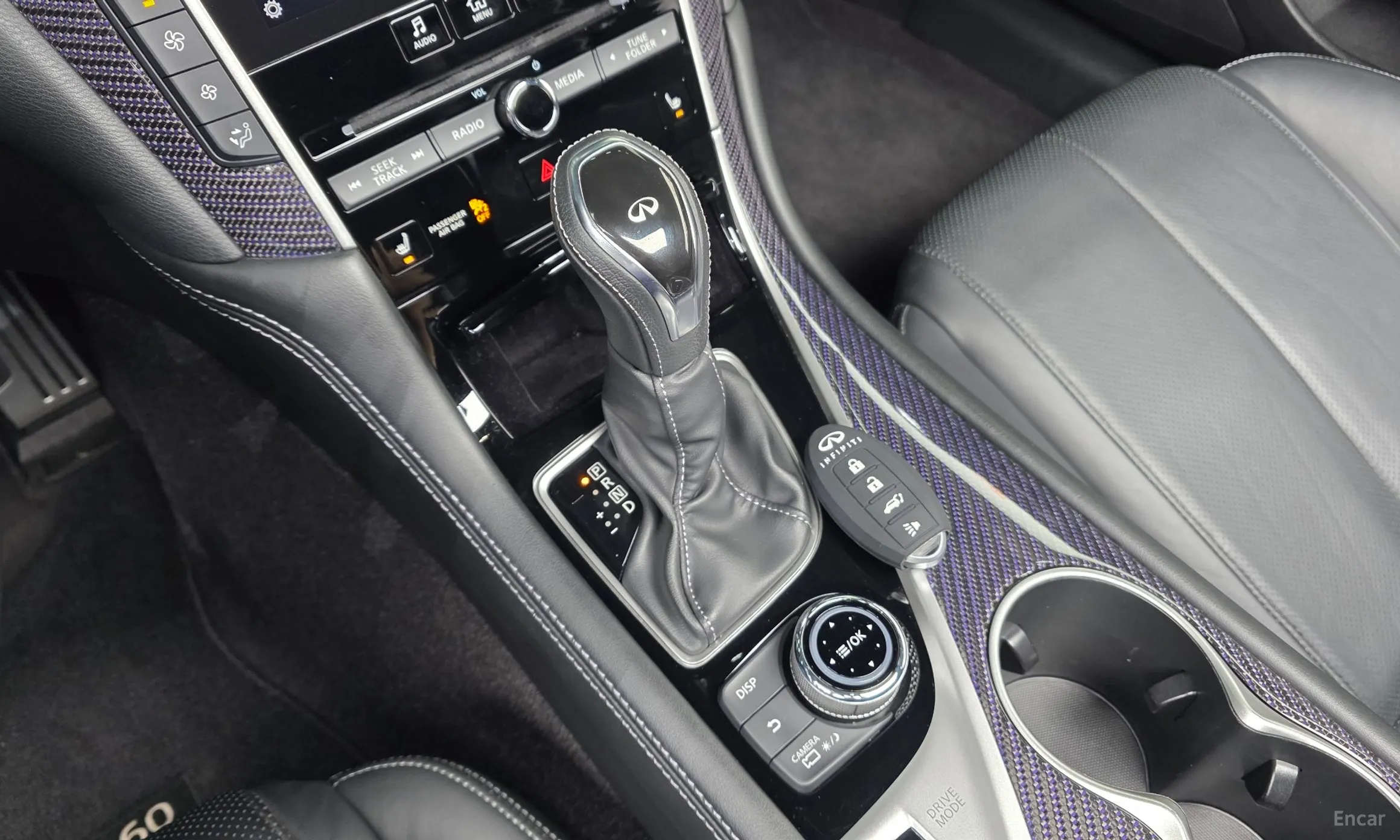 Infiniti Q60 (CV37) превью 9