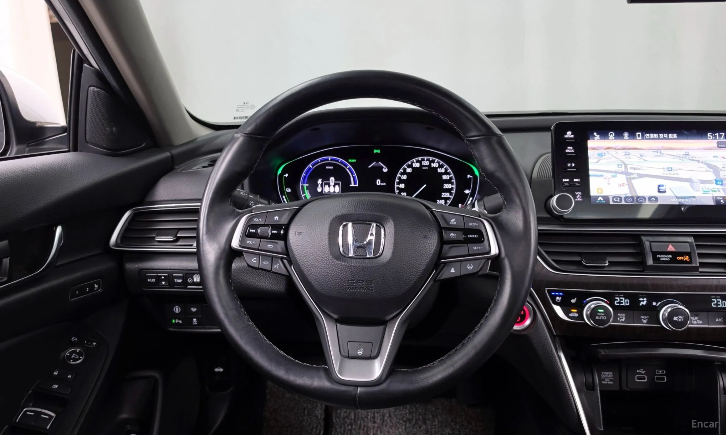 Honda Accord 10th Generation превью 13