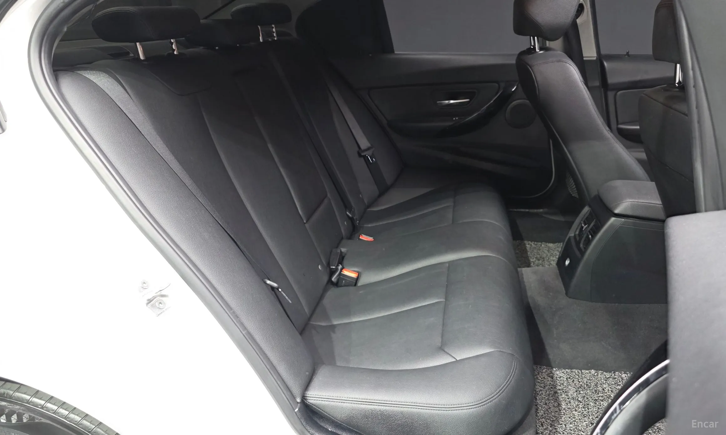 BMW 3 Series (F30) превью 12