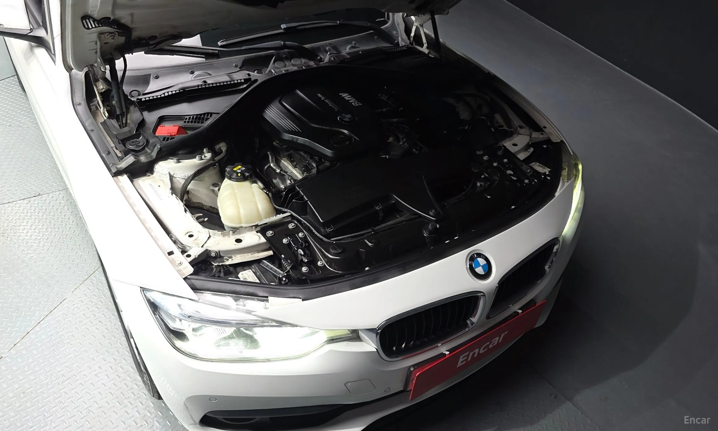 BMW 3 Series (F30) превью 6
