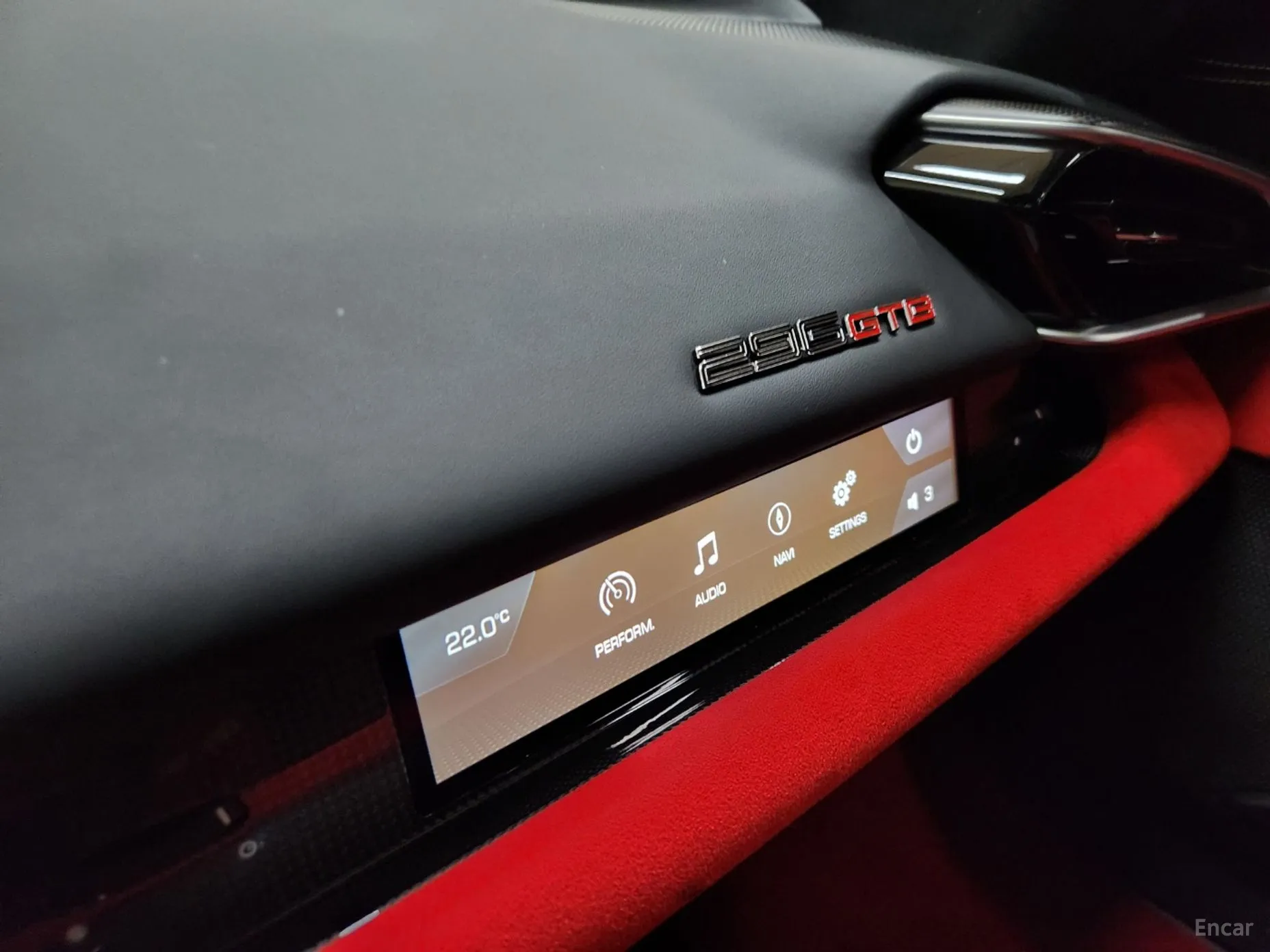 Ferrari 296 GTB превью 15