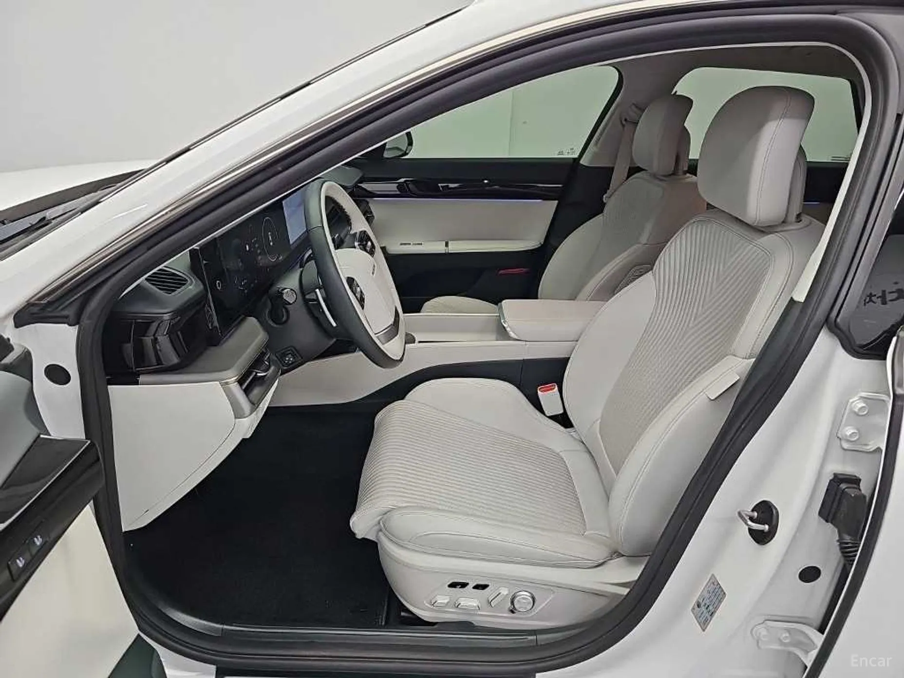 Hyundai Grandeur Hybrid (GN7) превью 11