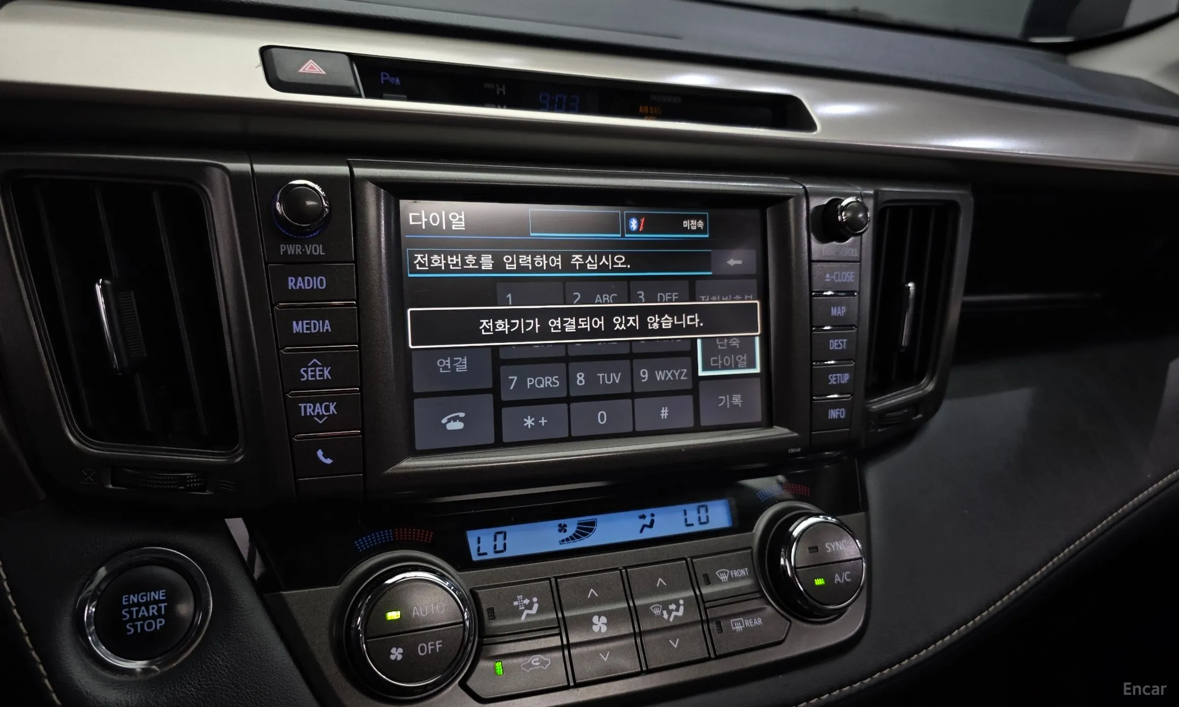 Toyota RAV4 превью 16