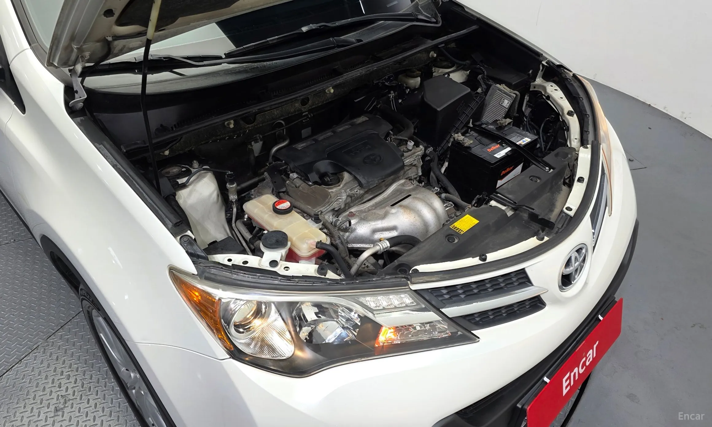 Toyota RAV4 превью 6