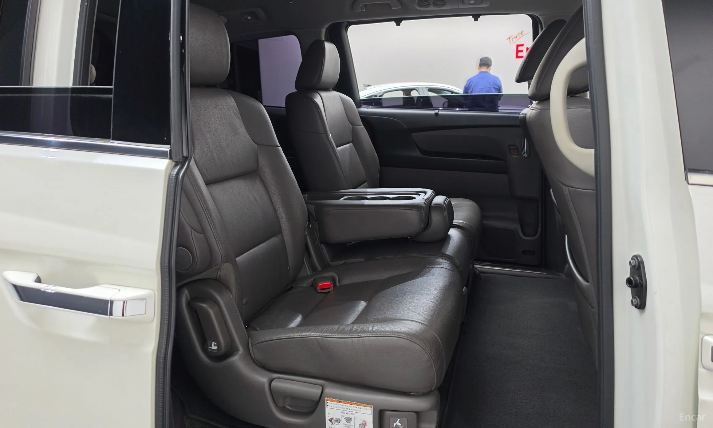 Honda Odyssey превью 11