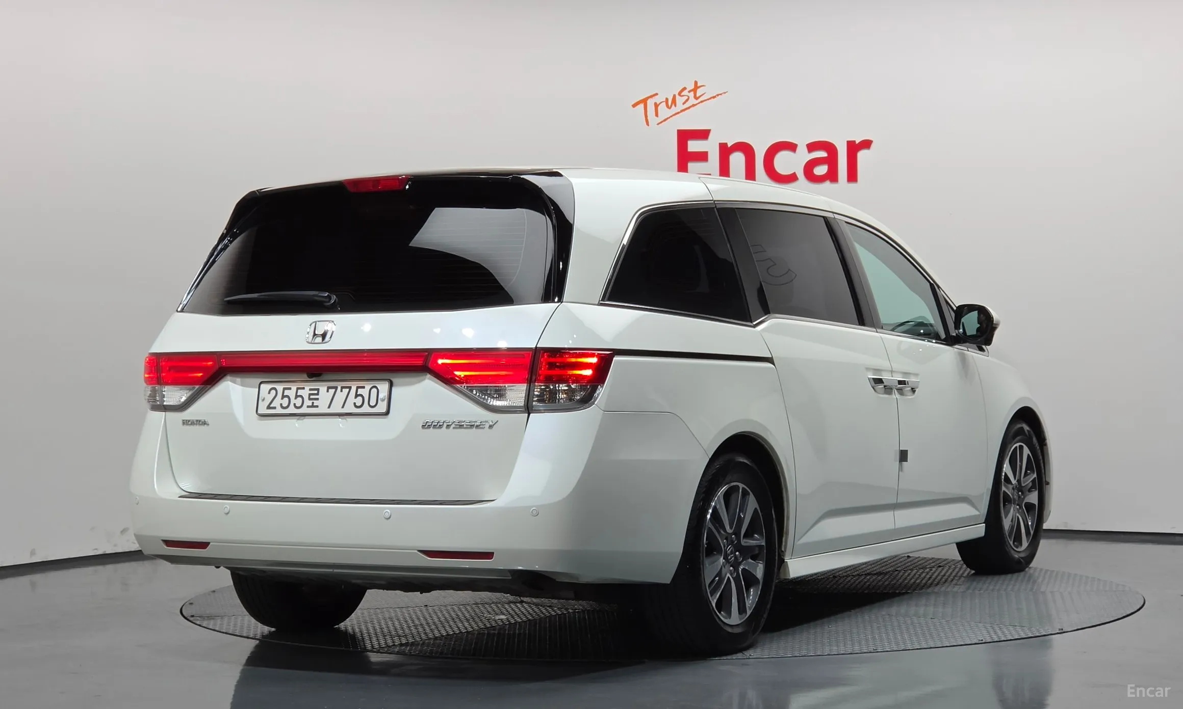 Honda Odyssey превью 2