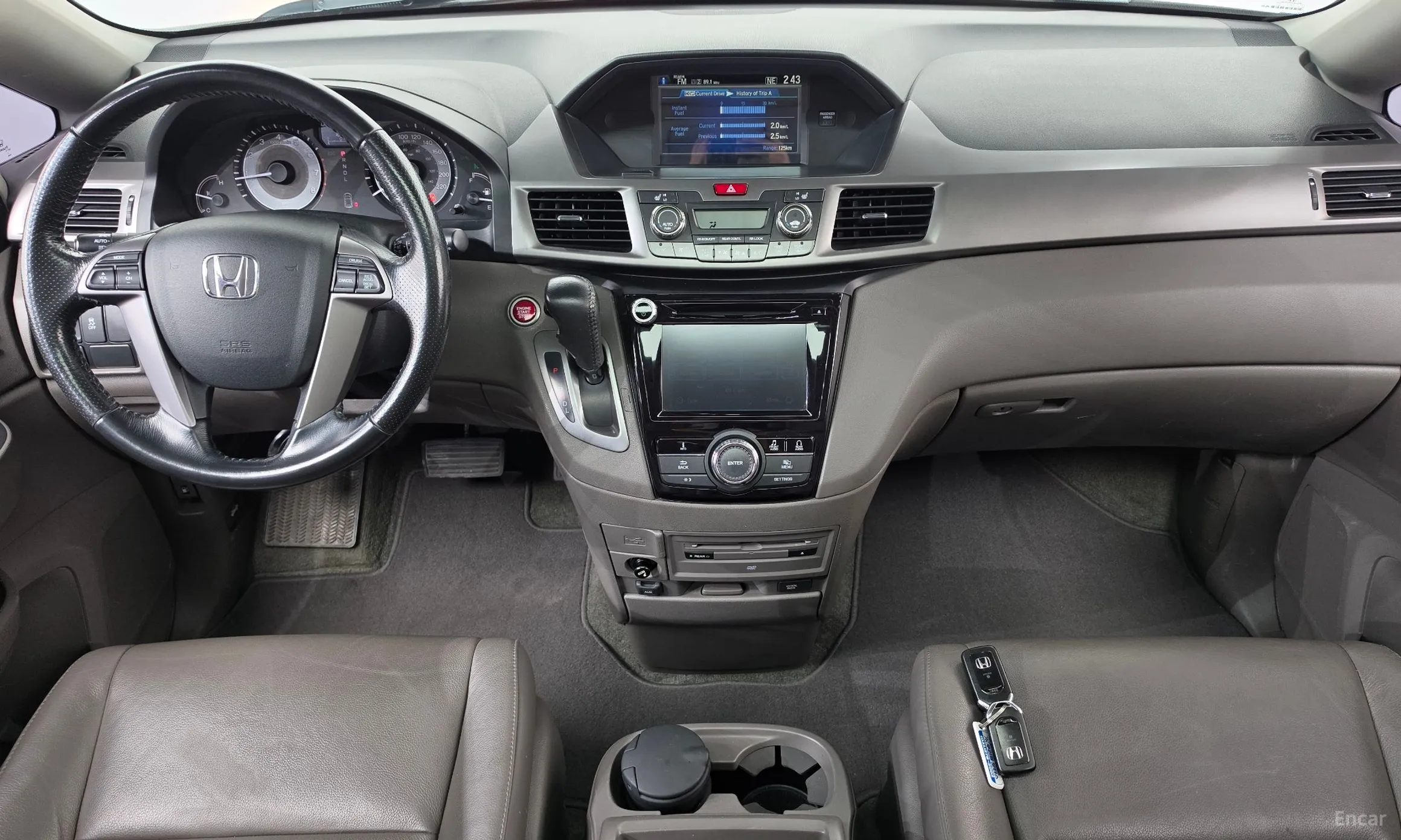 Honda Odyssey превью 7
