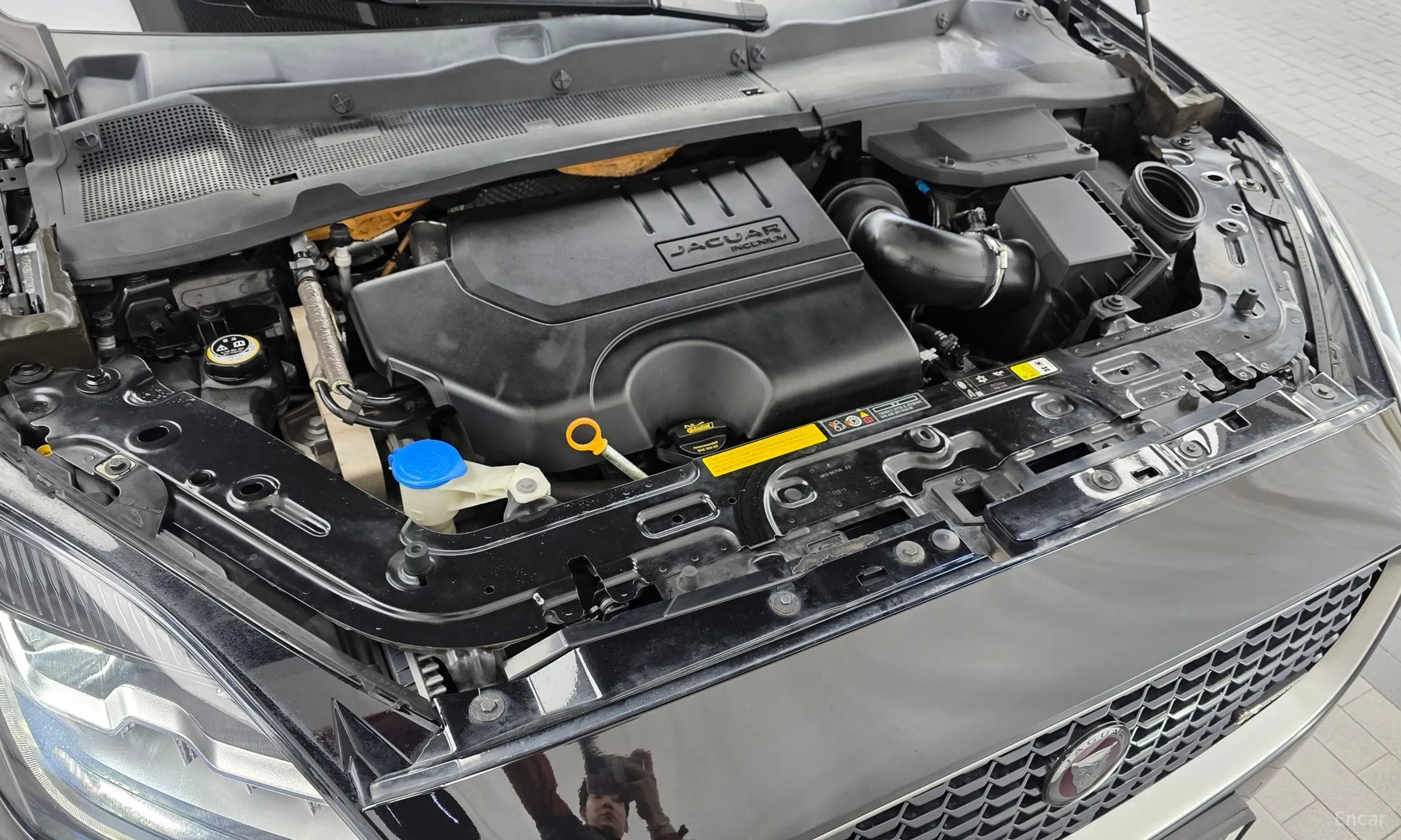 Jaguar E-PACE превью 6