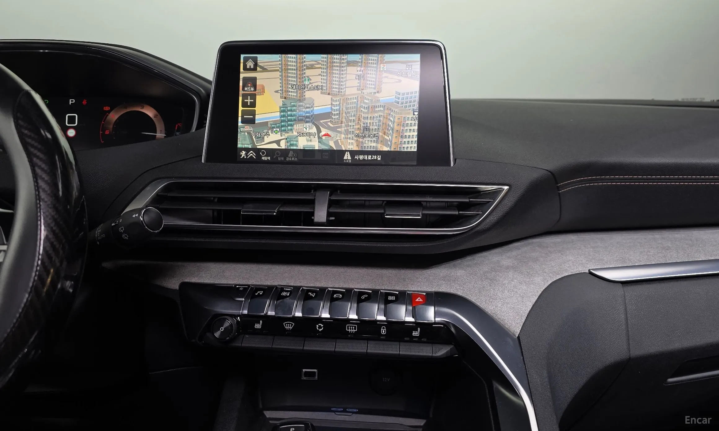 Peugeot 3008 2nd generation превью 14