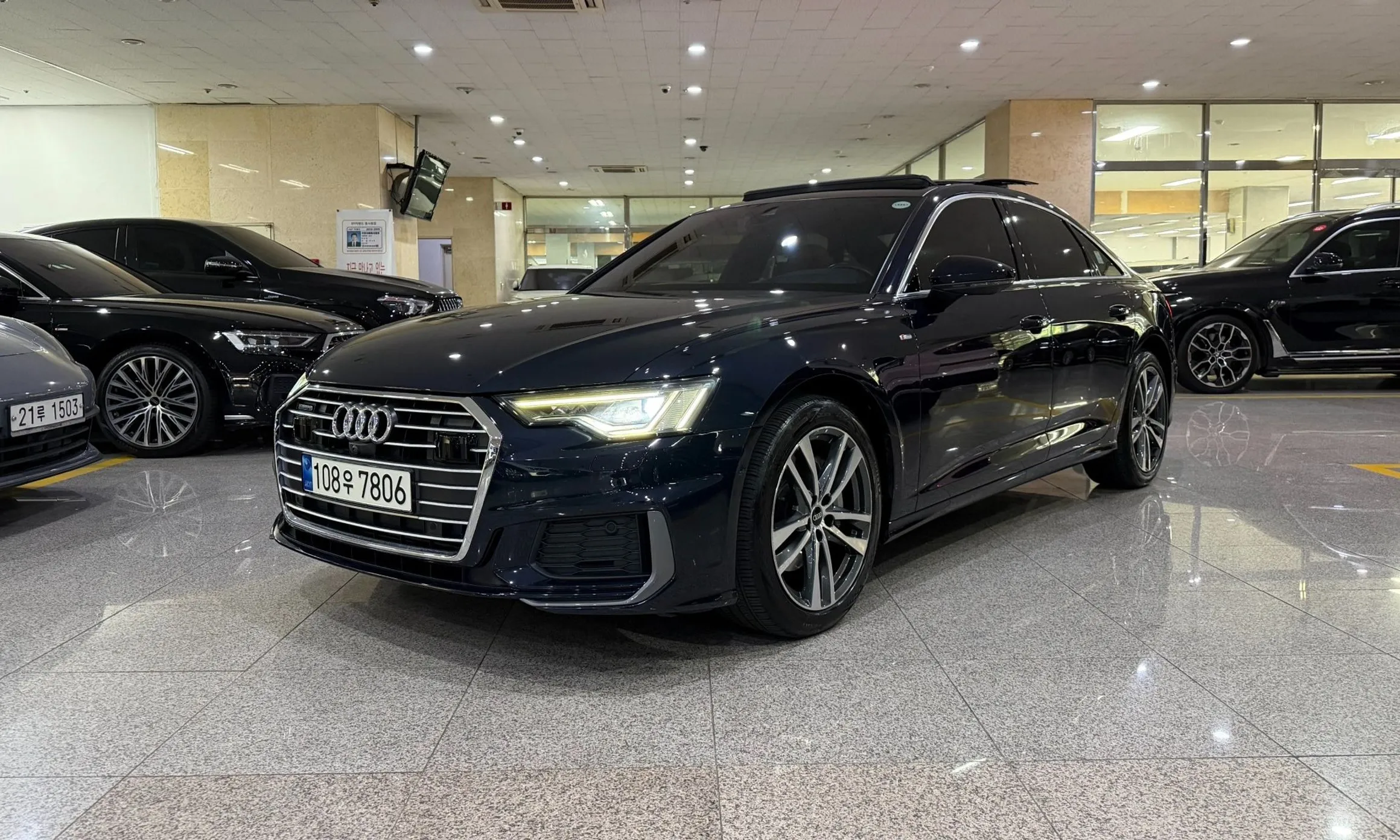 Audi A6 (C8)