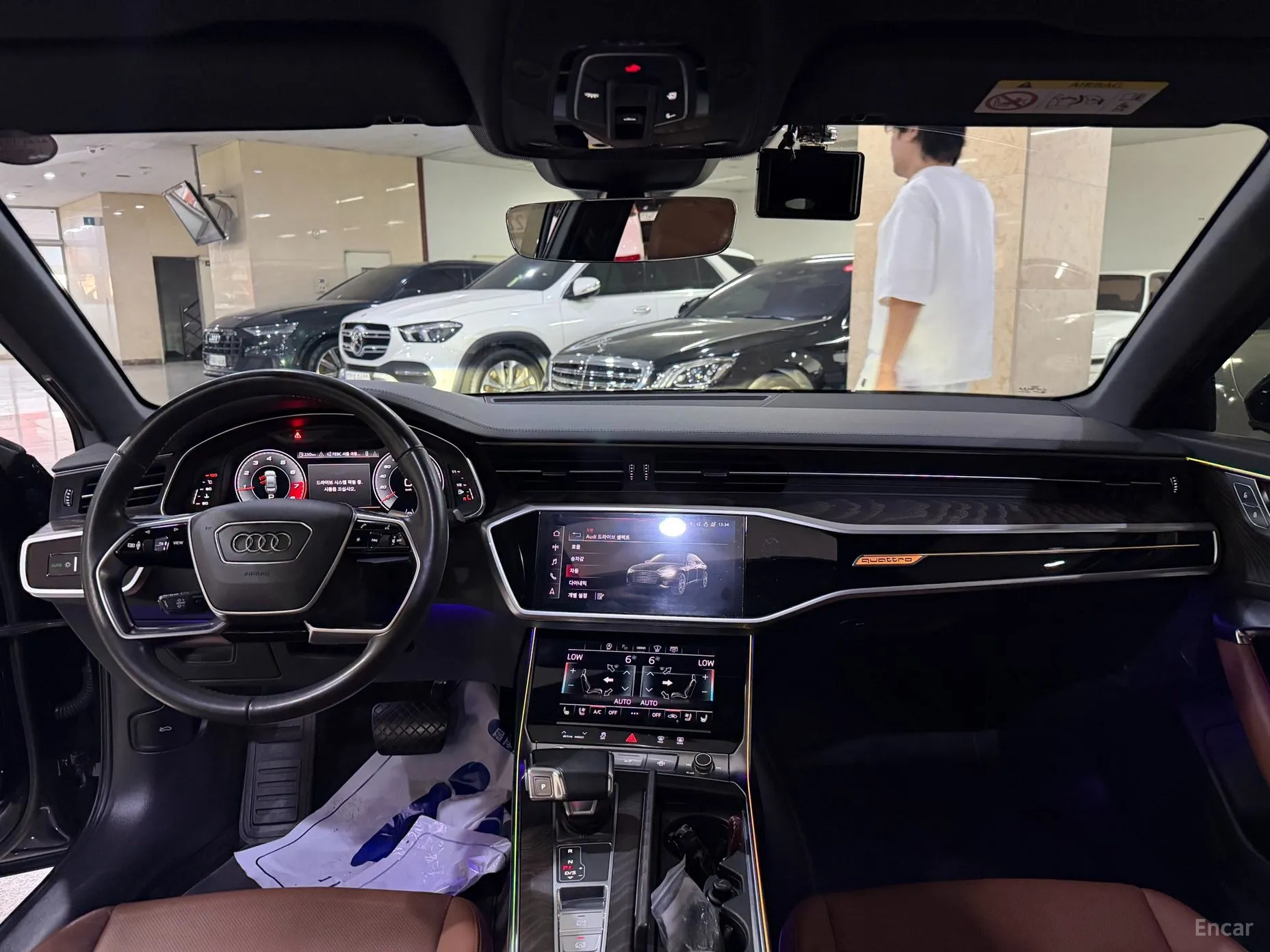 Audi A6 (C8) превью 9