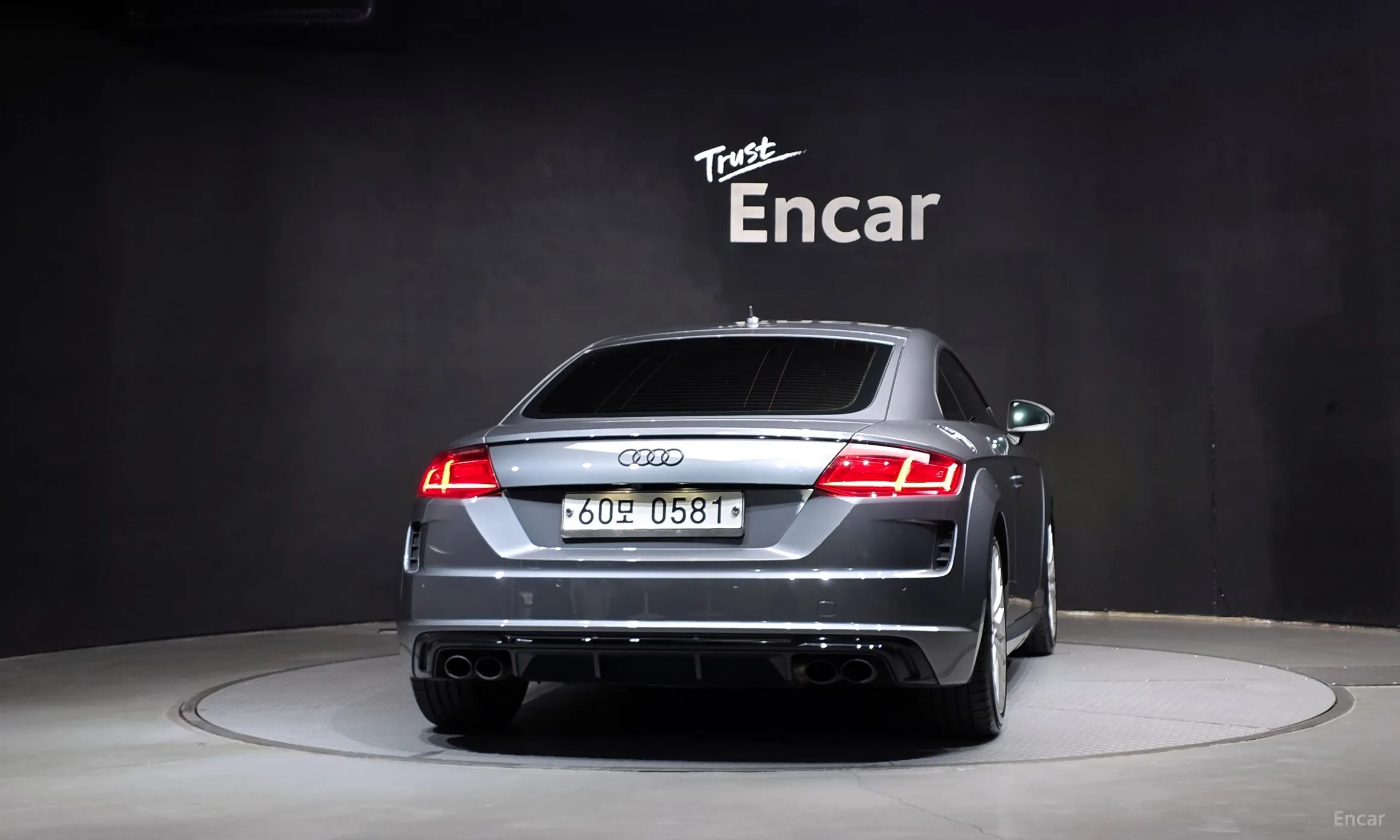 Audi TT (8S) превью 4