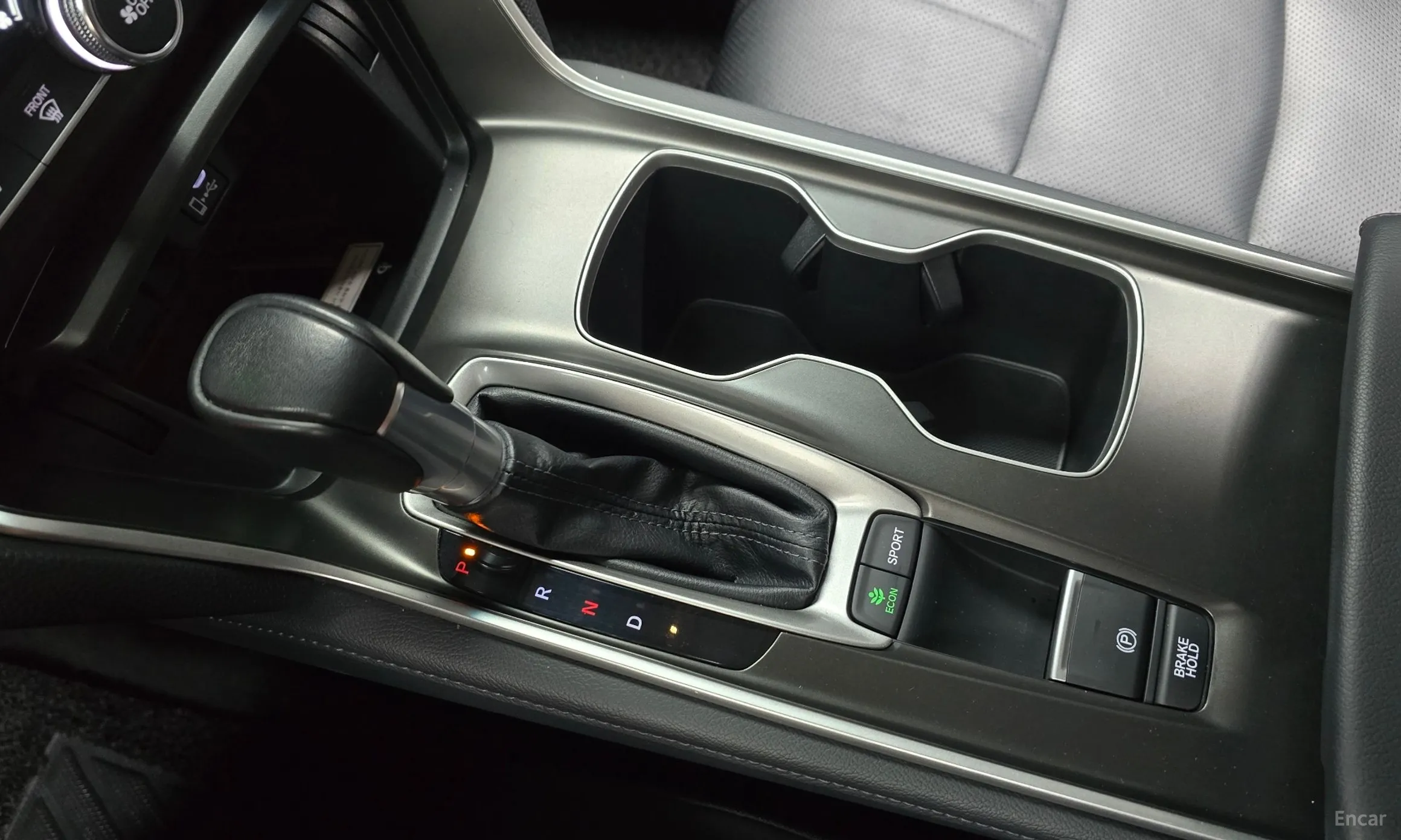 Honda Accord 10th Generation превью 9