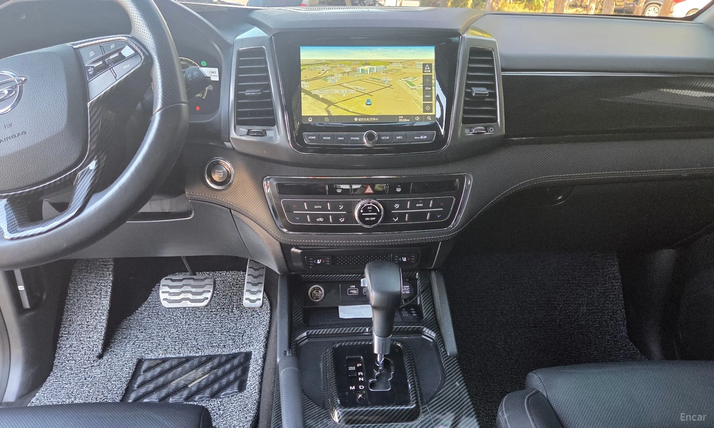 KG Mobility (SsangYong) Rexton Sports превью 11