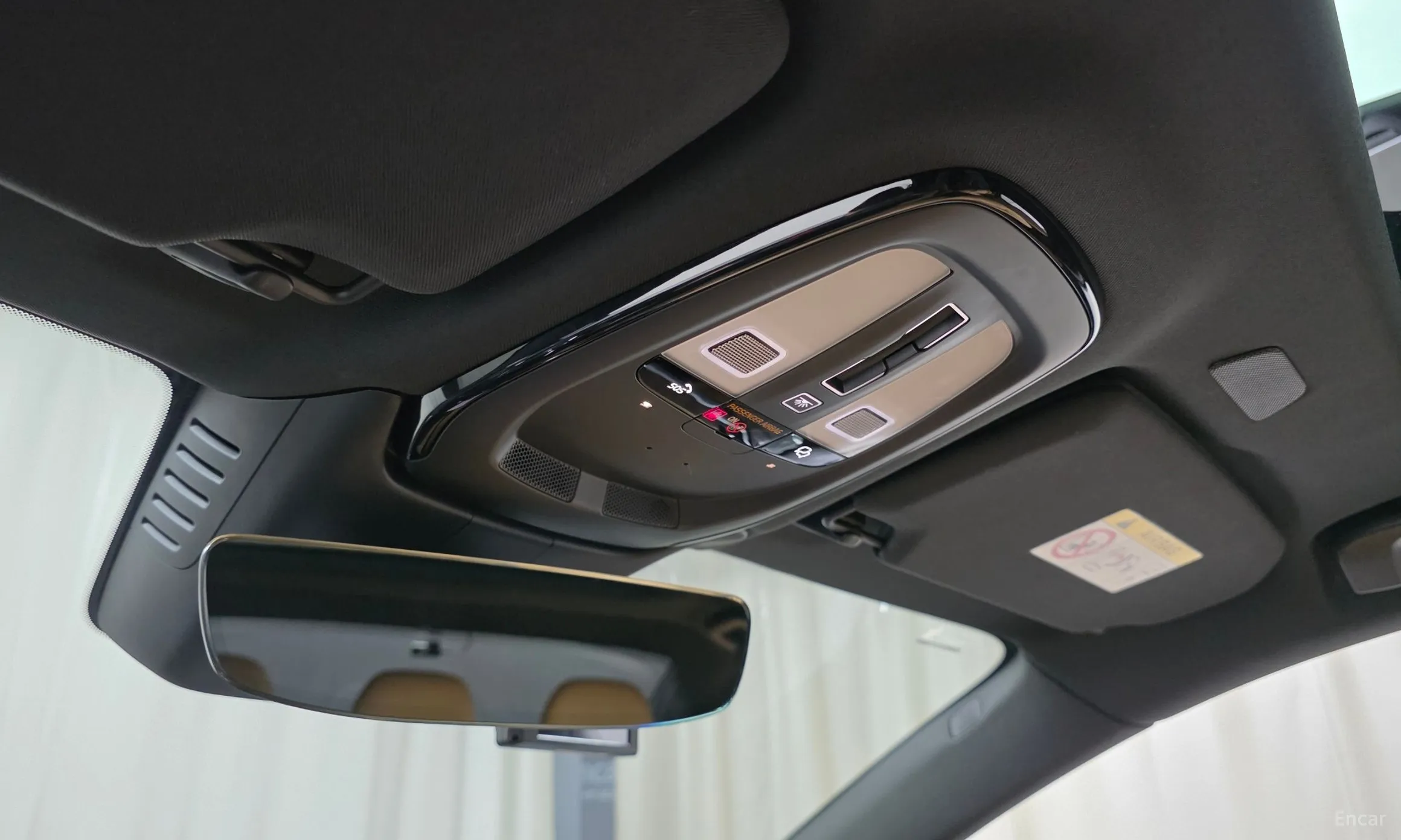 Volvo S90 превью 19