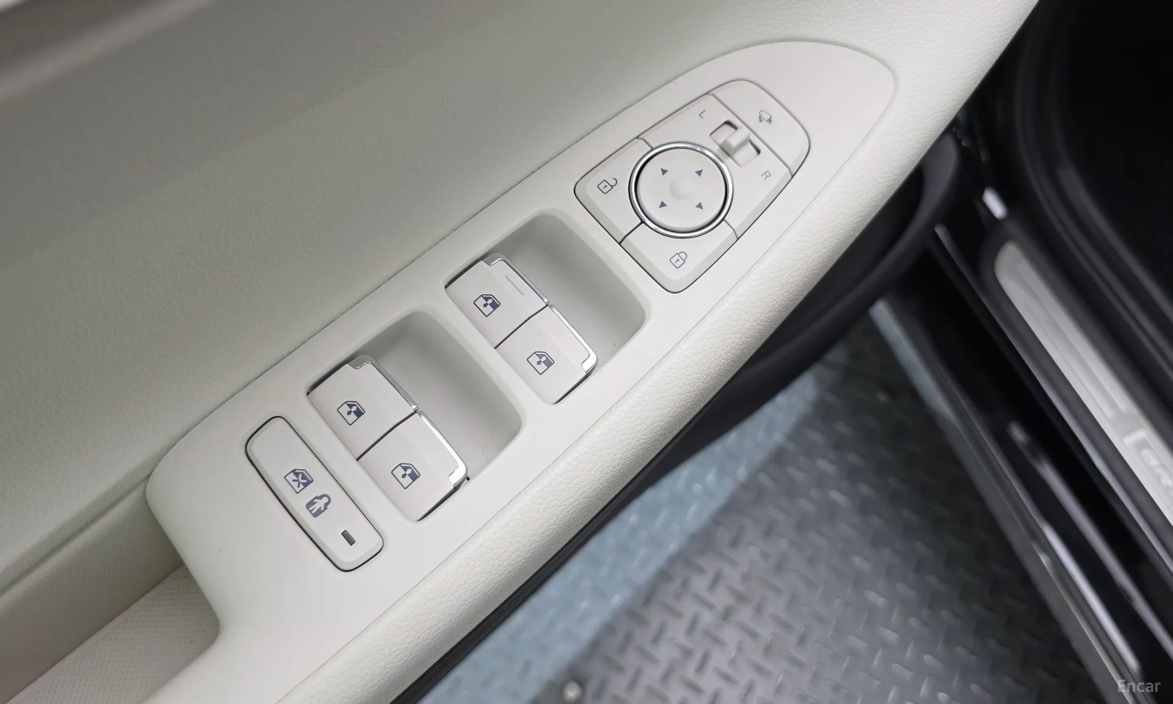 Hyundai Grandeur IG превью 13