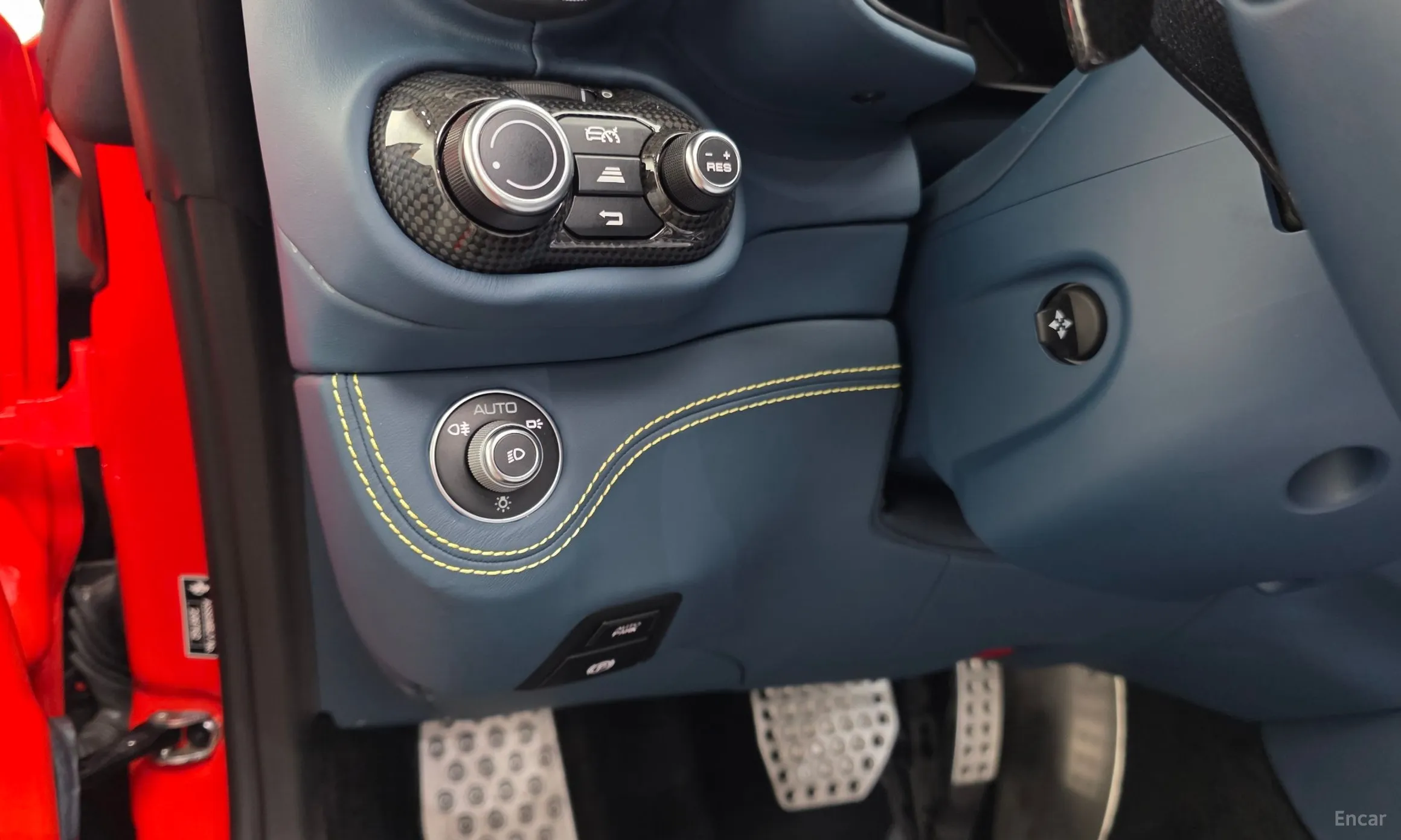 Ferrari Portofino превью 17