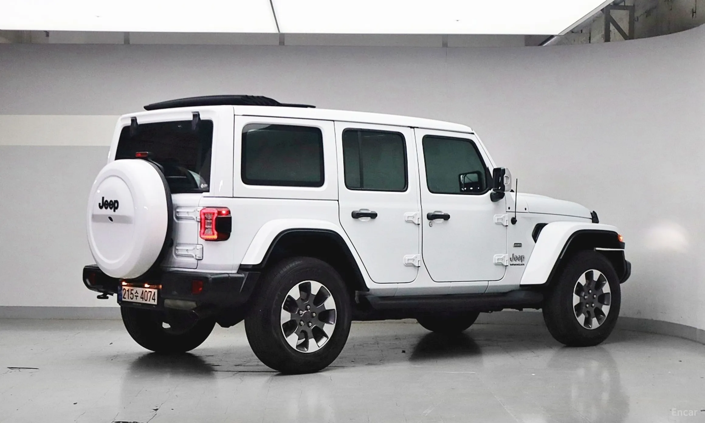 Jeep Wrangler (JL)