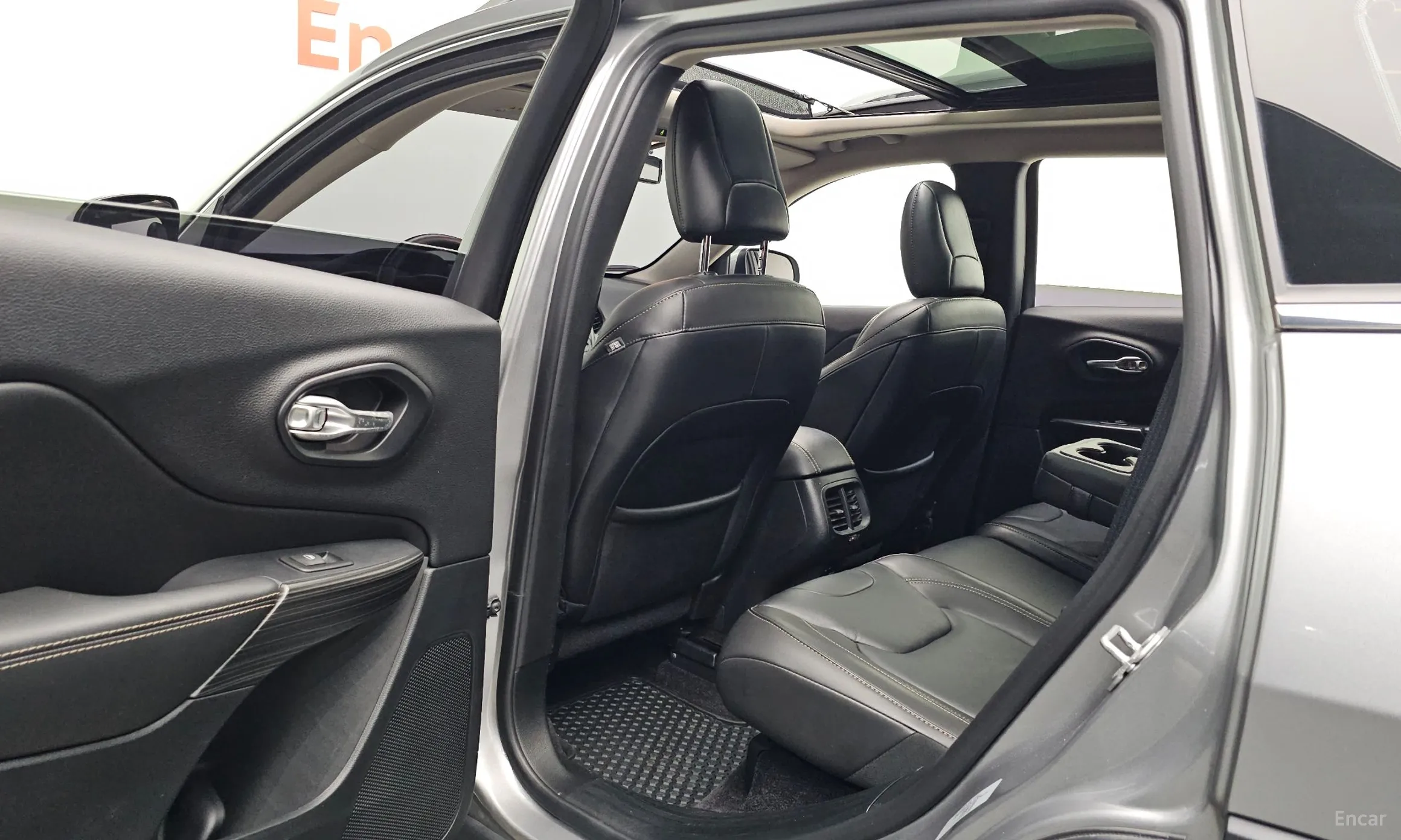 Jeep Cherokee (KL) превью 11