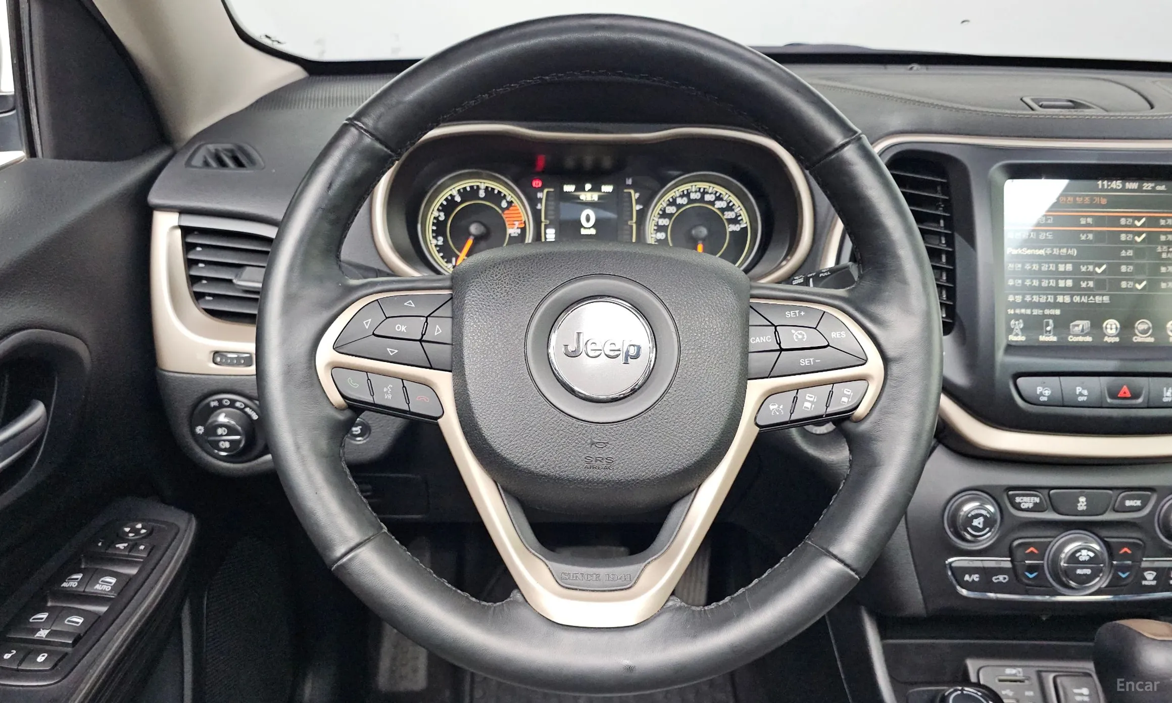 Jeep Cherokee (KL) превью 14
