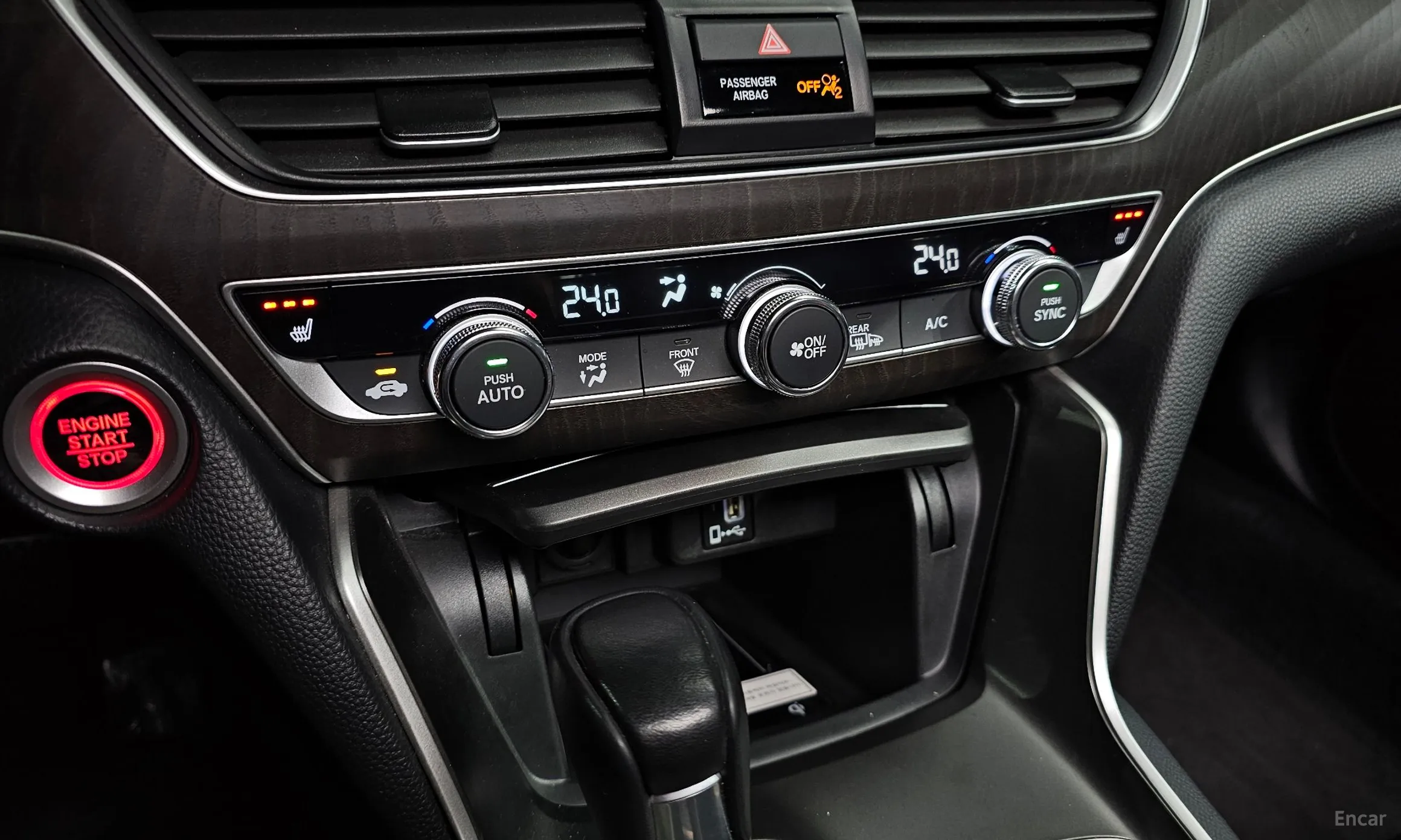 Honda Accord 10th Generation превью 17