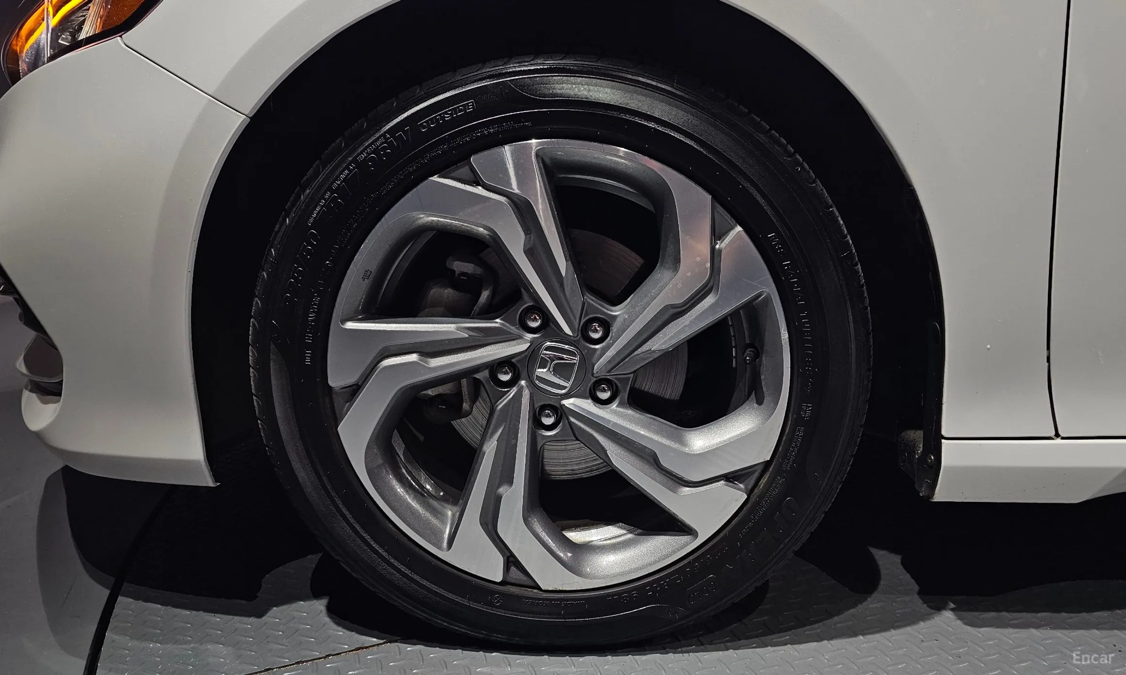 Honda Accord 10th Generation превью 5