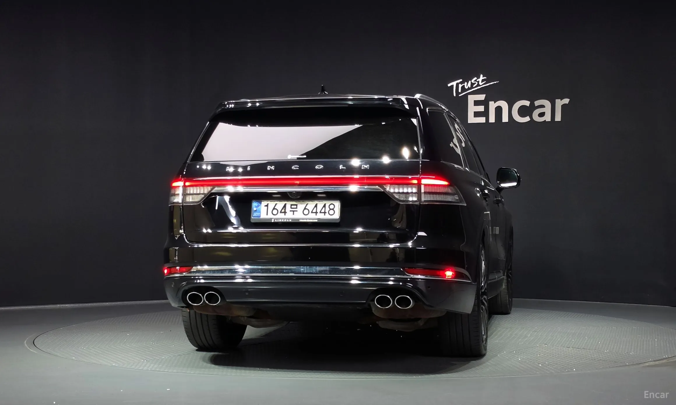 Lincoln Aviator 2nd Generation превью 4