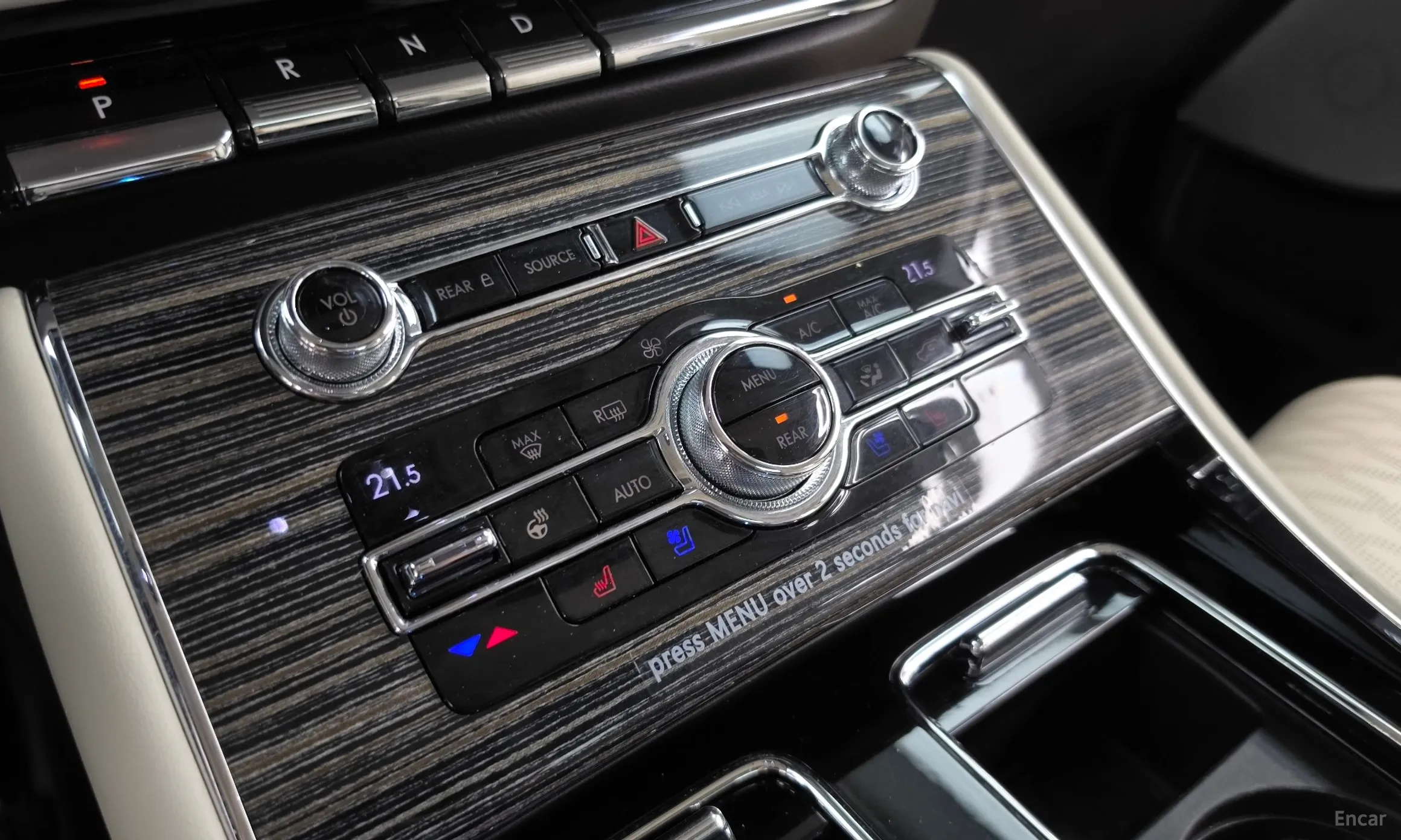 Lincoln Aviator 2nd Generation превью 9