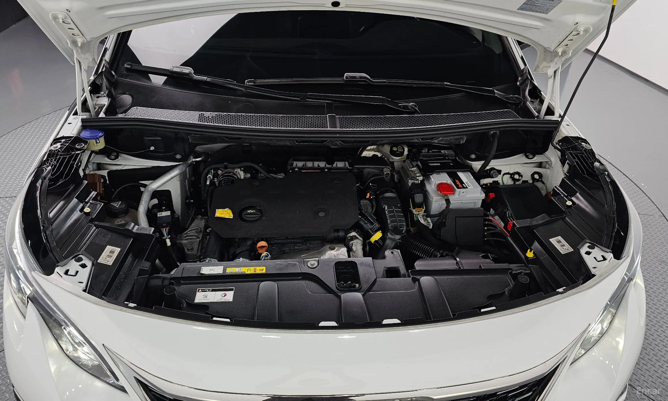 Peugeot 5008 2nd generation превью 6