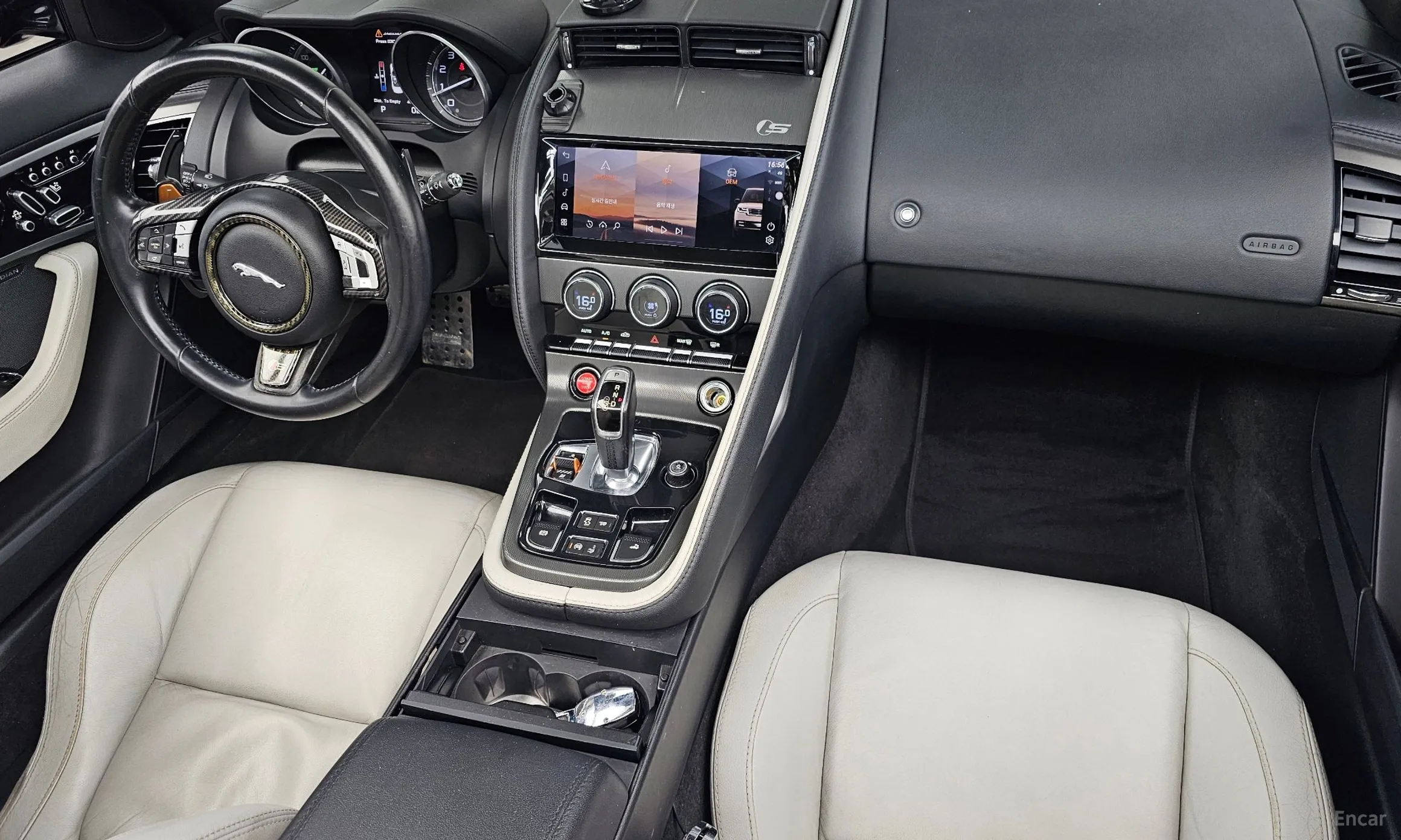 Jaguar F-TYPE превью 7