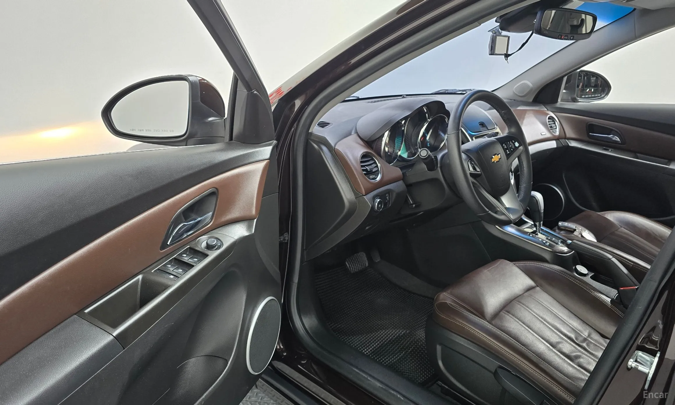 Chevrolet (GM Daewoo) Cruze превью 10