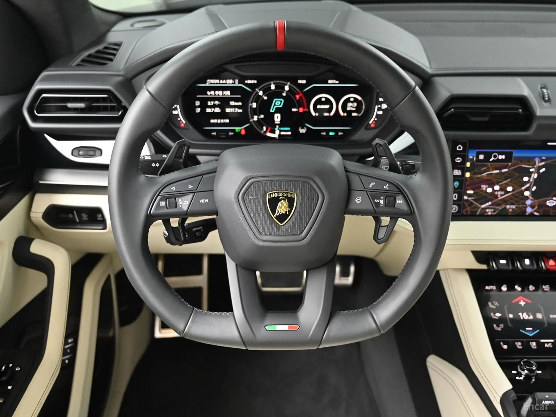 Lamborghini Urus превью 11