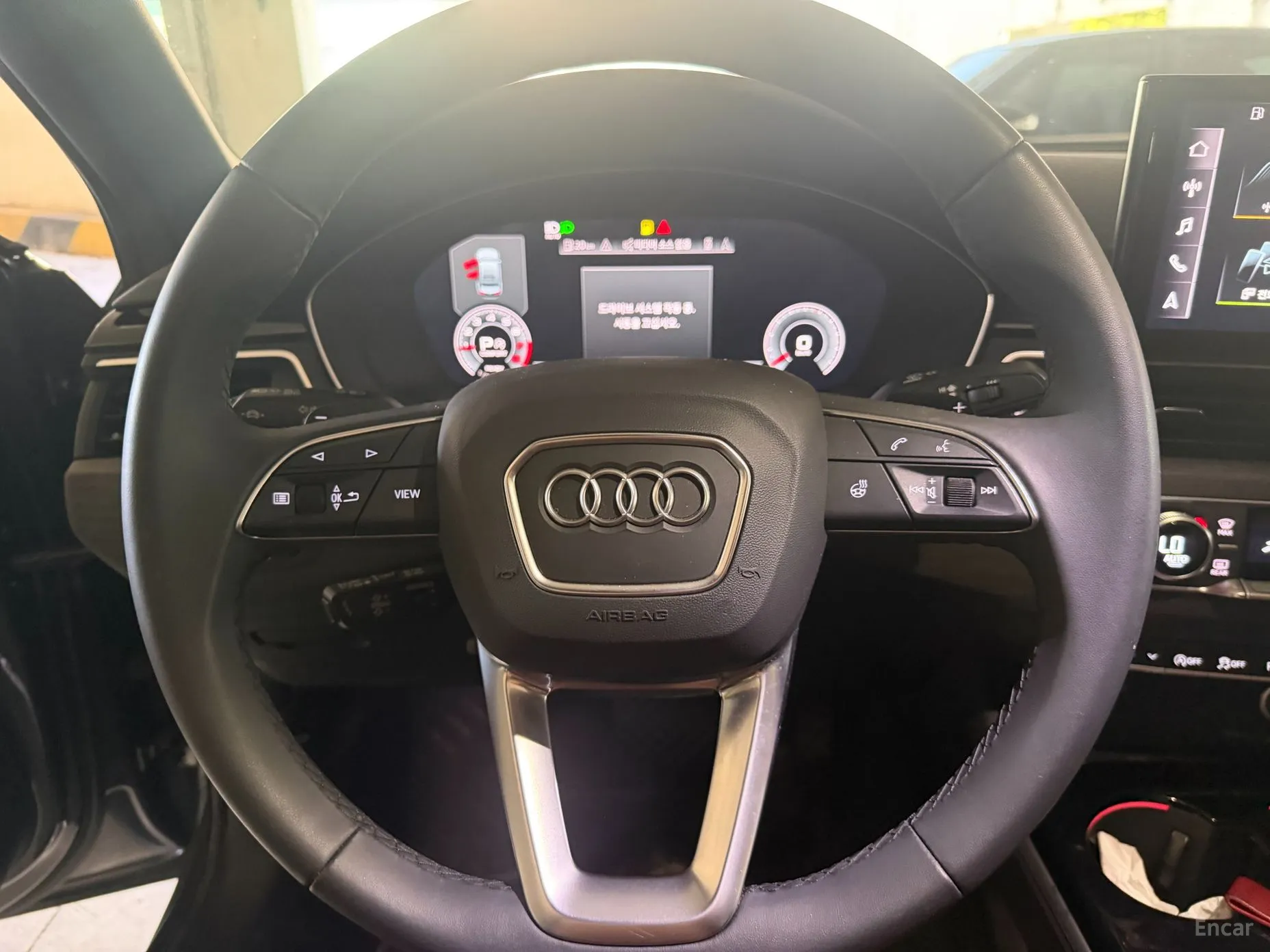Audi A4 (B9) превью 10