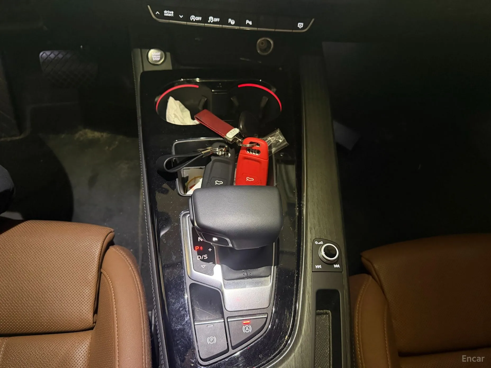 Audi A4 (B9) превью 13