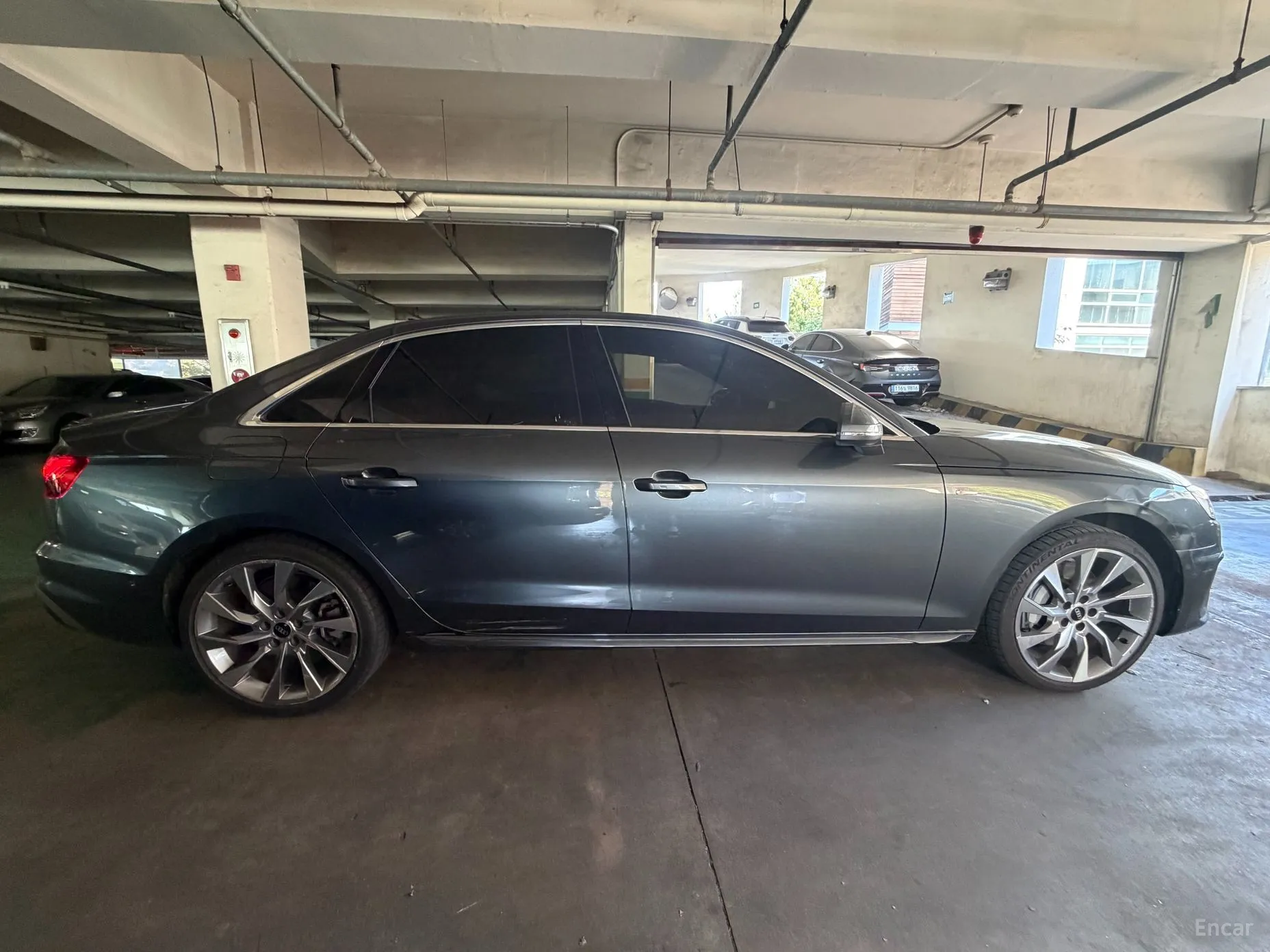 Audi A4 (B9) превью 5