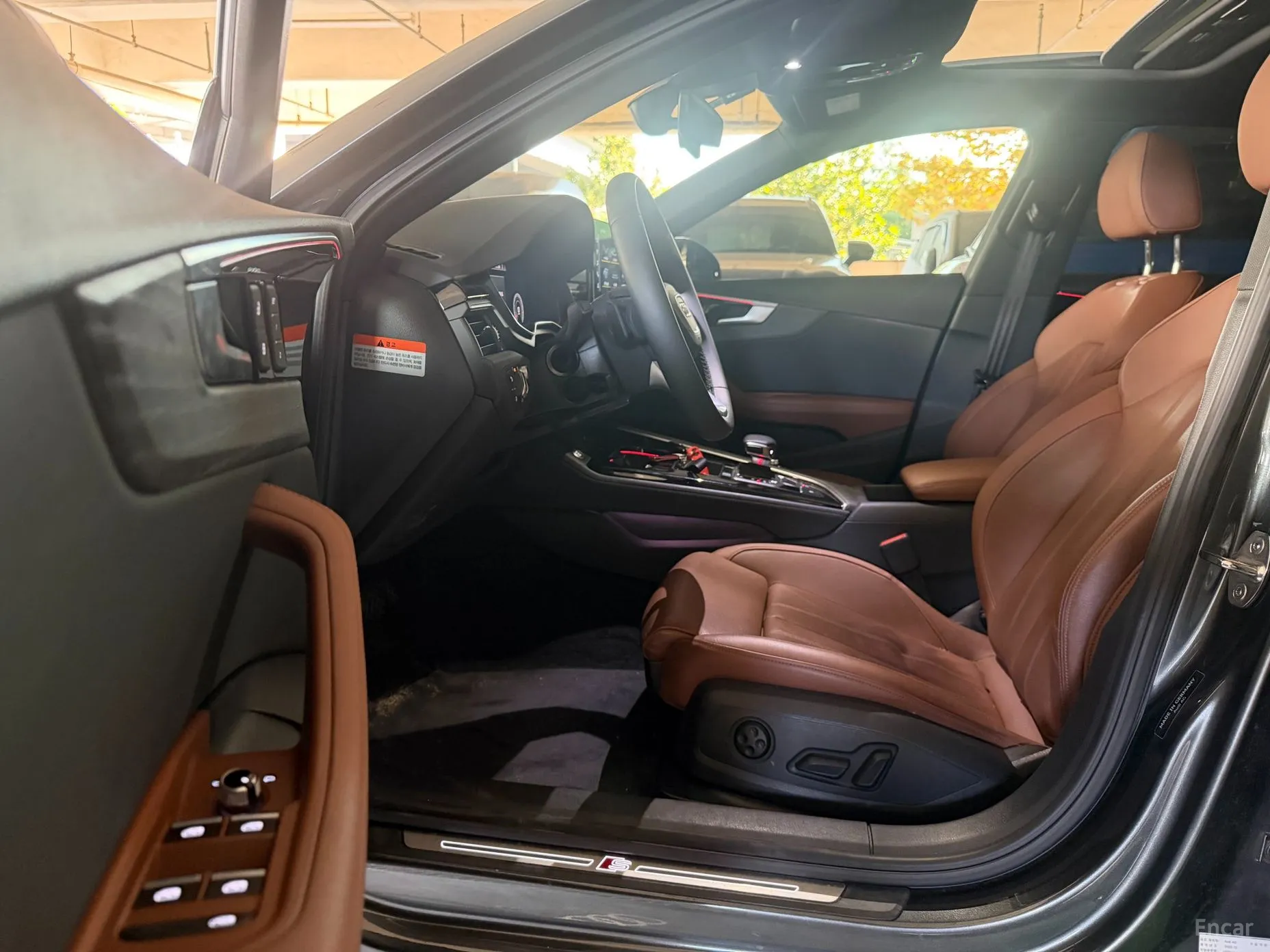 Audi A4 (B9) превью 7