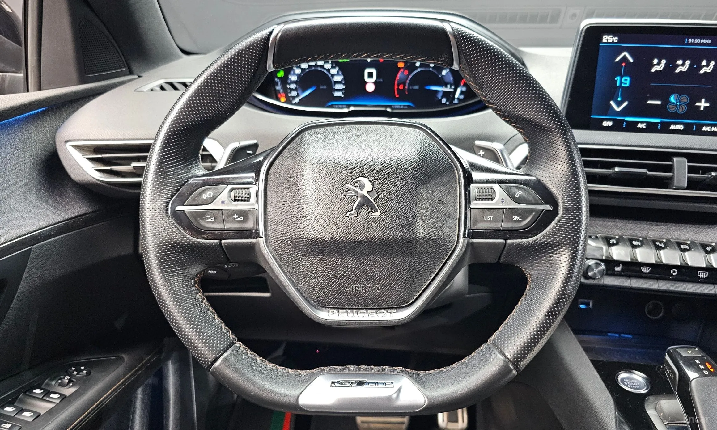 Peugeot 3008 2nd generation превью 13
