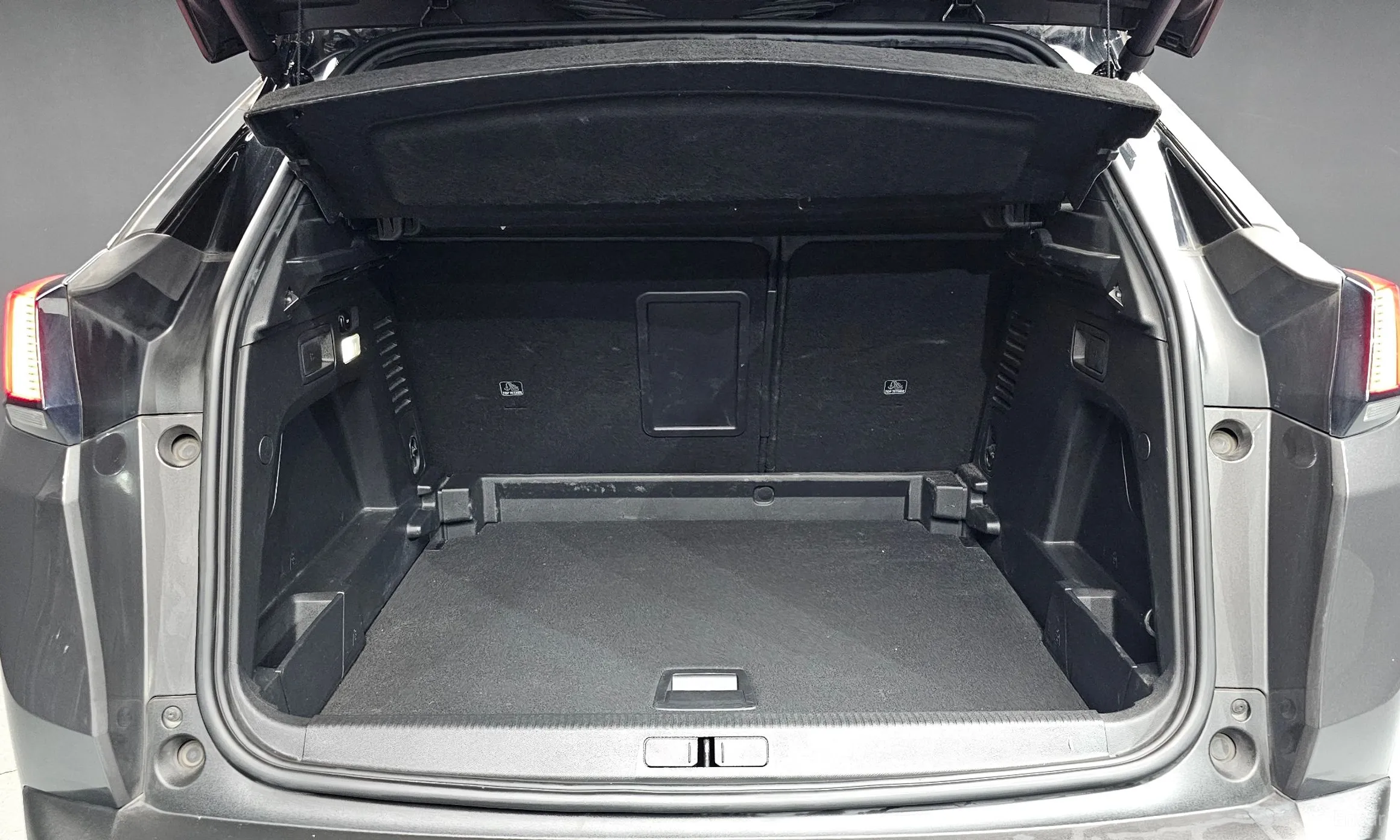 Peugeot 3008 2nd generation превью 20